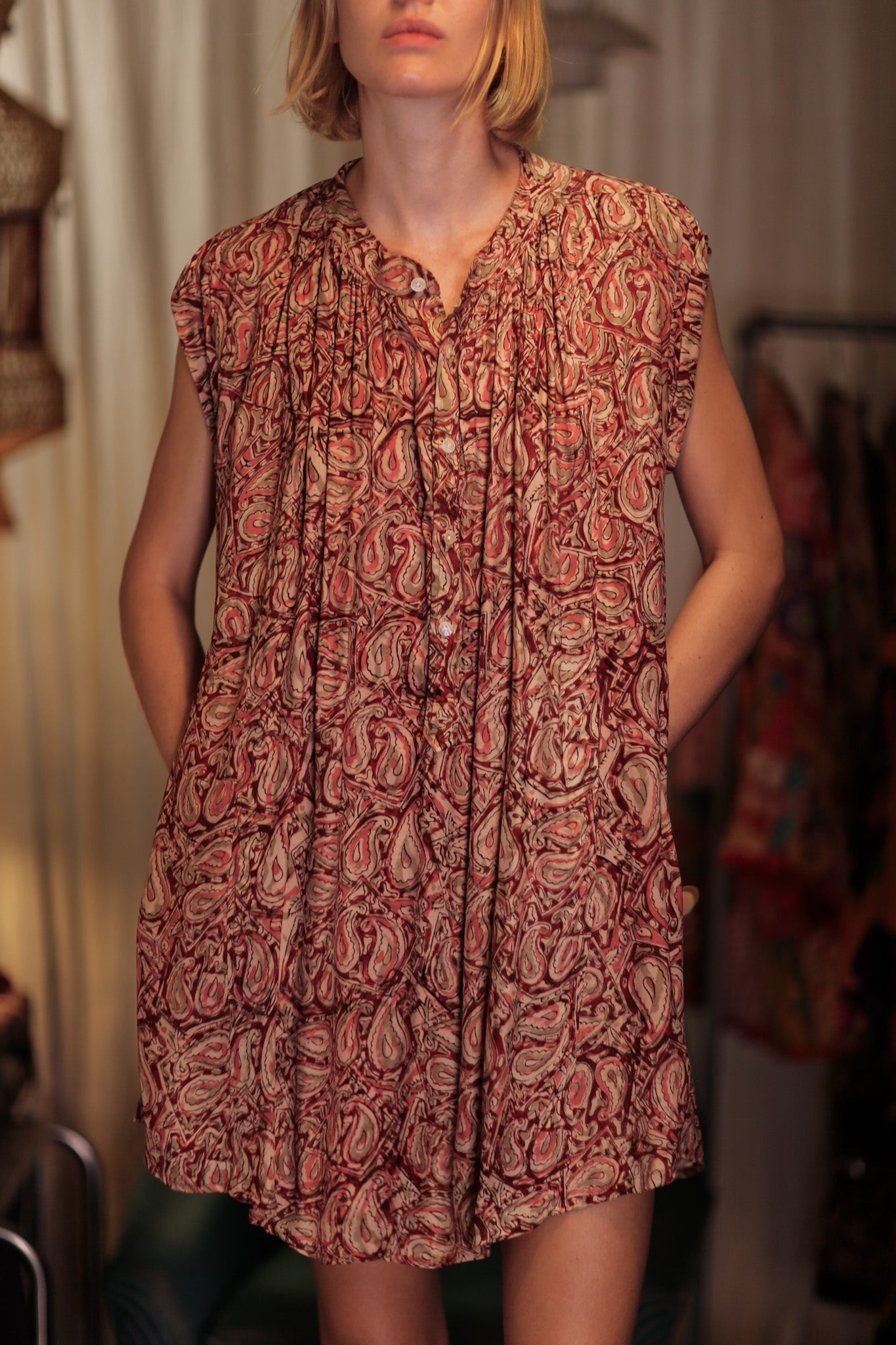 MARY SILK DRESS PAISLEY RED