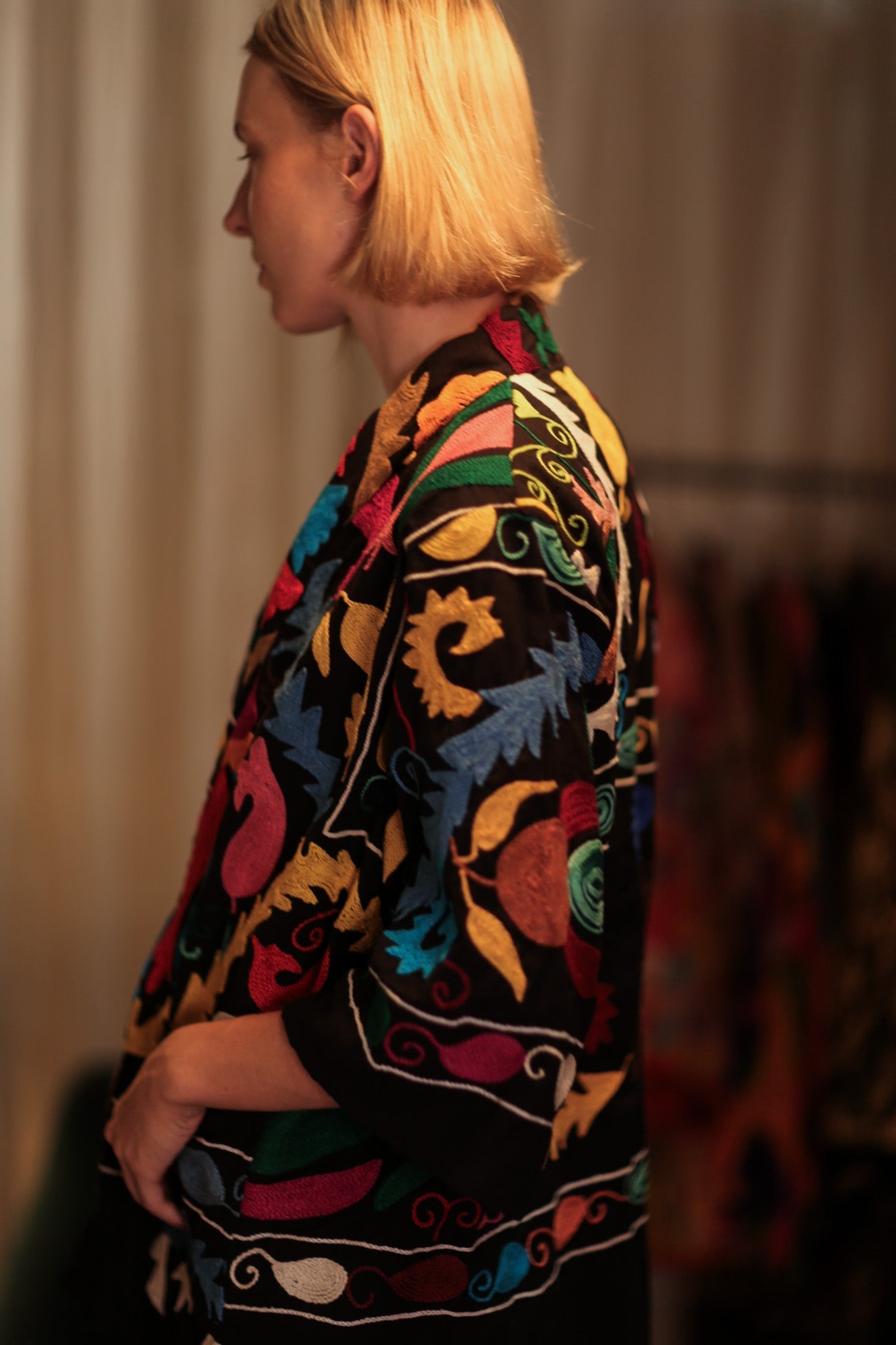SUZANI SHORT KIMONO JACKET MONTY BLACKBOARD