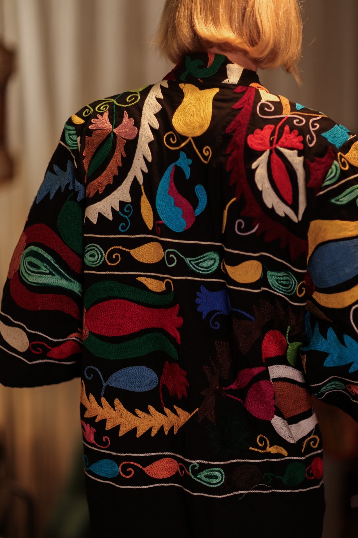 SUZANI SHORT KIMONO JACKET MONTY BLACKBOARD
