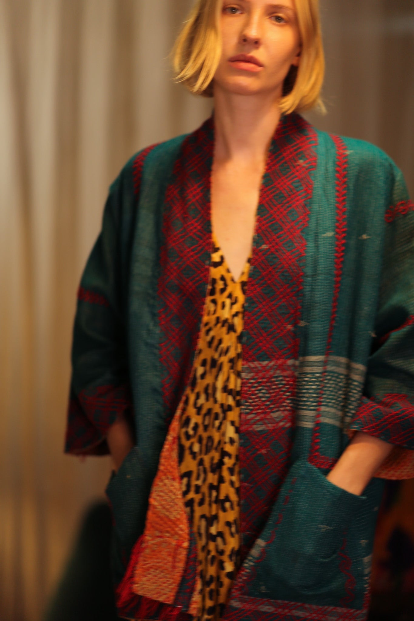 EMBROIDERED KANTHA KIMONO MONTY FOREST GREEN