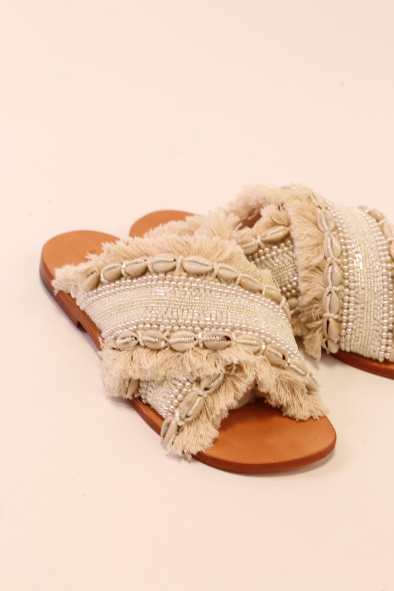 ARTISANS HANMADE LEATHER SANDALS - MOMO STUDIO BERLIN - Berlin Concept Store - sustainable & ethical fashion