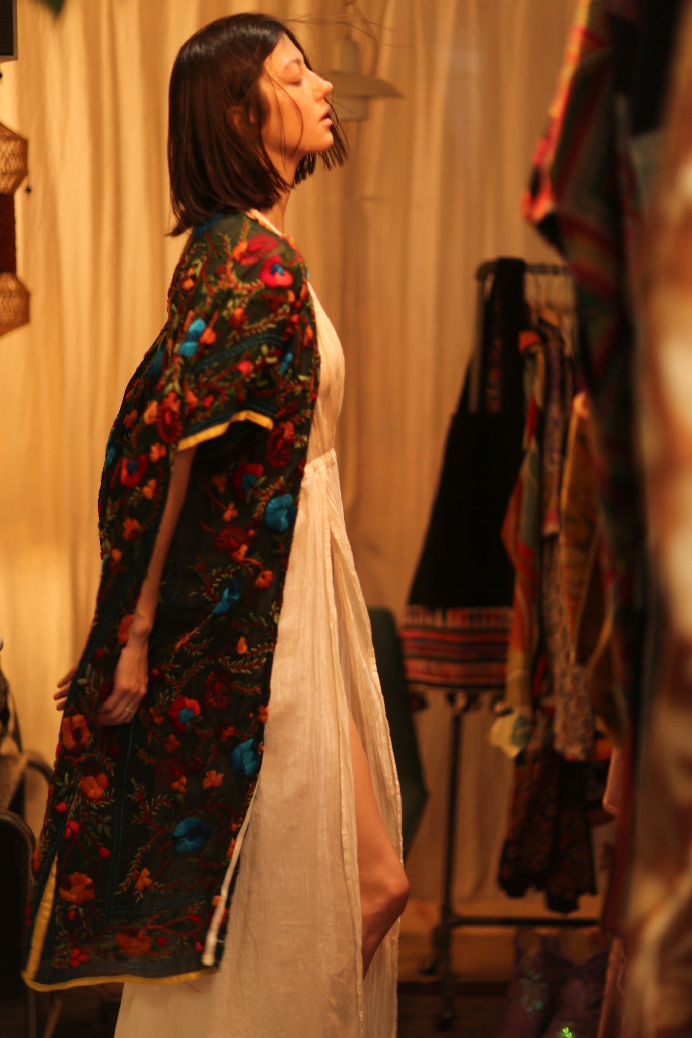 BIANCA EMBROIDERED KIMONO - MOMO STUDIO BERLIN - Berlin Concept Store - sustainable & ethical fashion