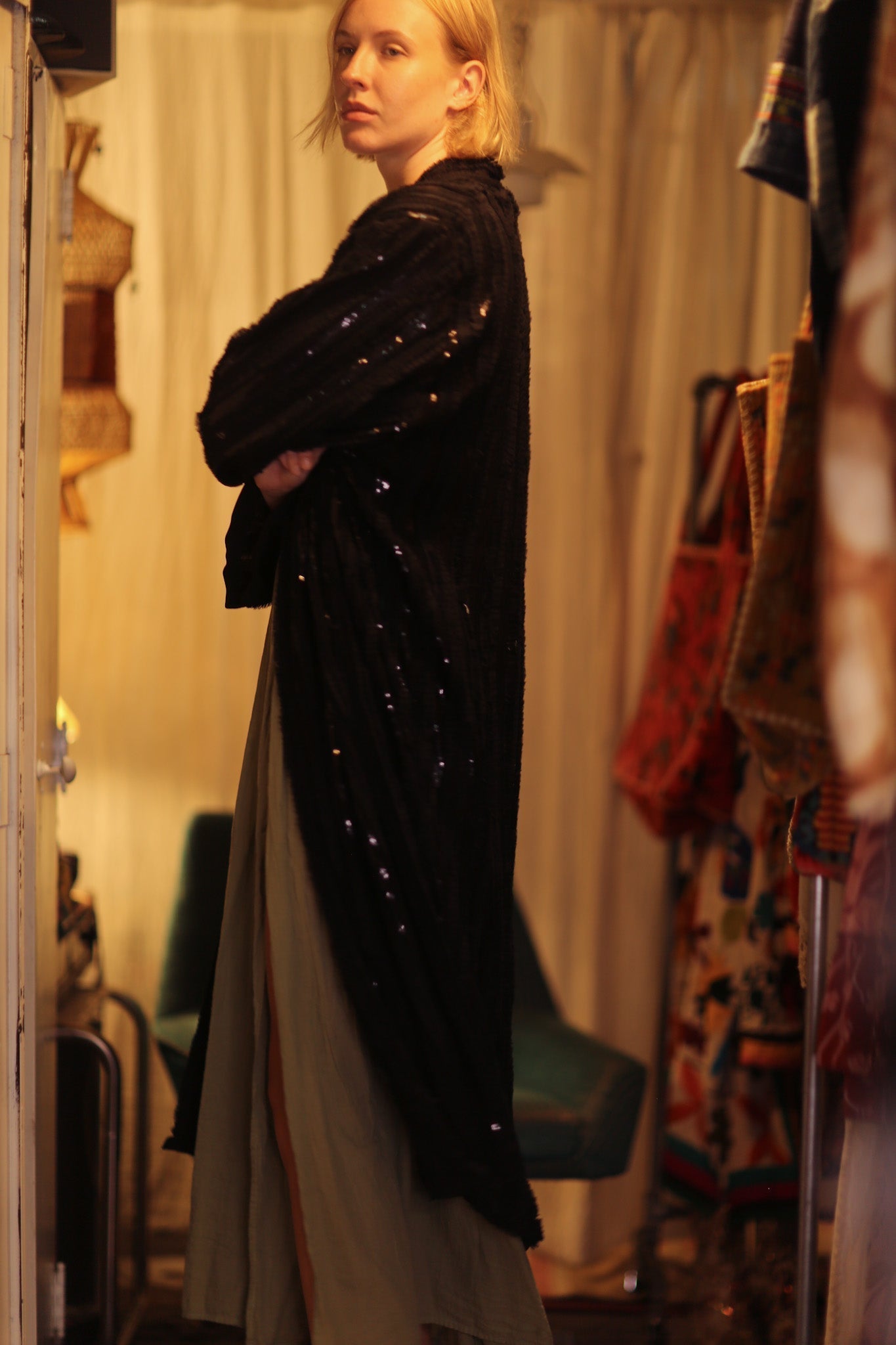 BLACK FRILL SEQUIN EMBROIDERED KIMONO ISAI - MOMO STUDIO BERLIN - Berlin Concept Store - sustainable & ethical fashion