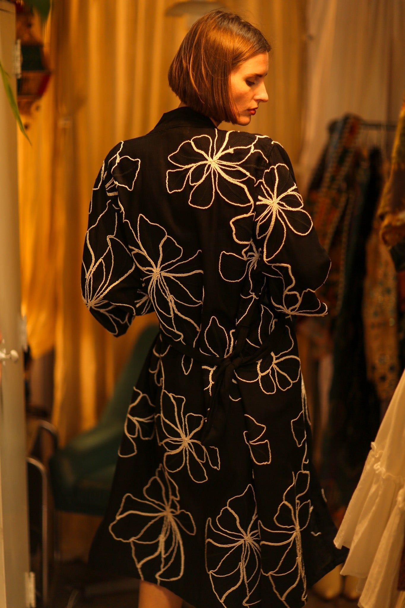 BLACK LINEN EMBROIDERED KIMONO MARIETTA - MOMO STUDIO BERLIN - Berlin Concept Store - sustainable & ethical fashion