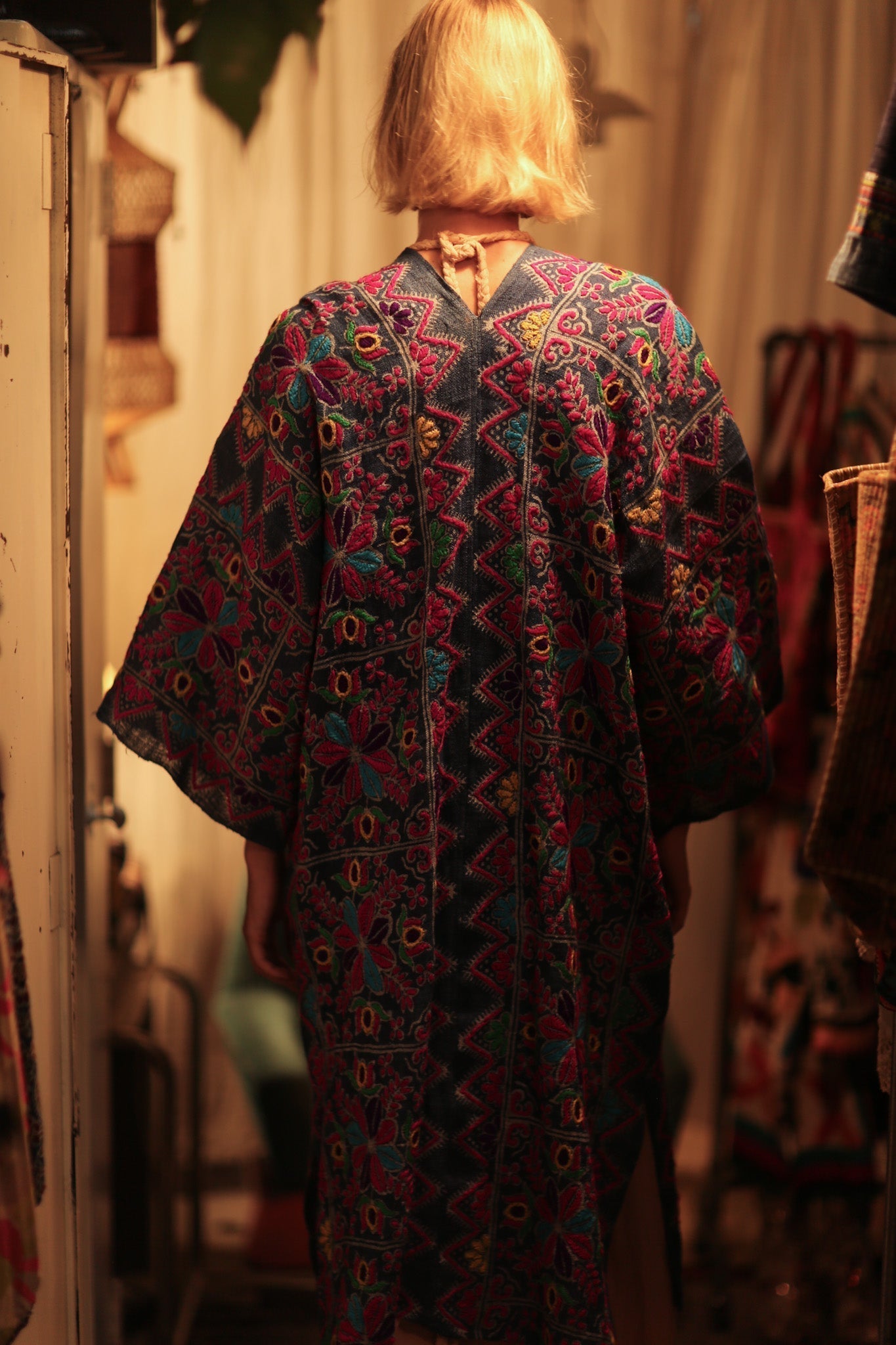 DUMA ARTISAN MADE EMBROIDERED KIMONO ZIGZAG - MOMO STUDIO BERLIN - Berlin Concept Store - sustainable & ethical fashion