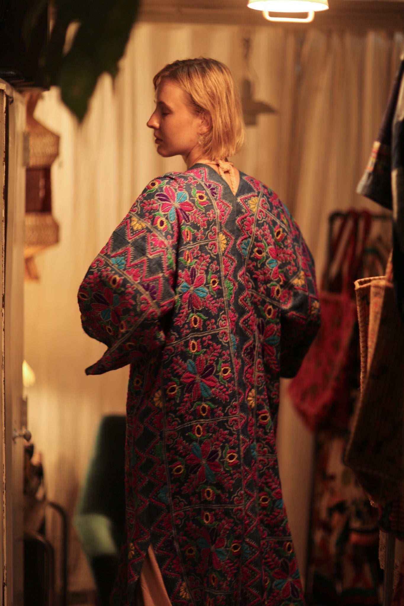 DUMA ARTISAN MADE EMBROIDERED KIMONO ZIGZAG - MOMO STUDIO BERLIN - Berlin Concept Store - sustainable & ethical fashion