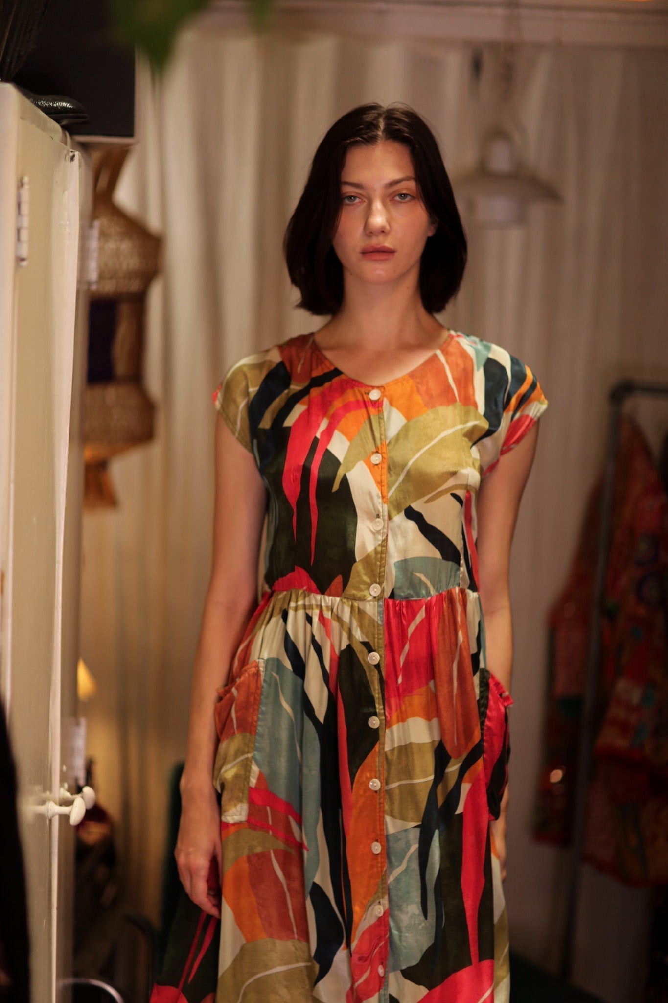 EDITH SILK DRESS COLOURED LEAVES - MOMO STUDIO BERLIN - Berlin Concept Store - sustainable & ethical fashion
