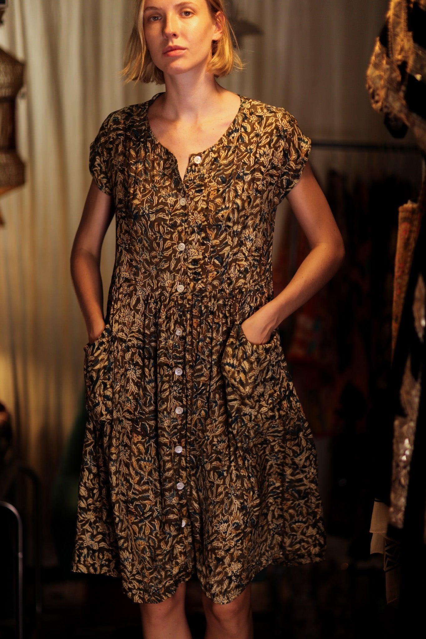EDITH SILK DRESS GARDEN BEIGE - MOMO STUDIO BERLIN - Berlin Concept Store - sustainable & ethical fashion