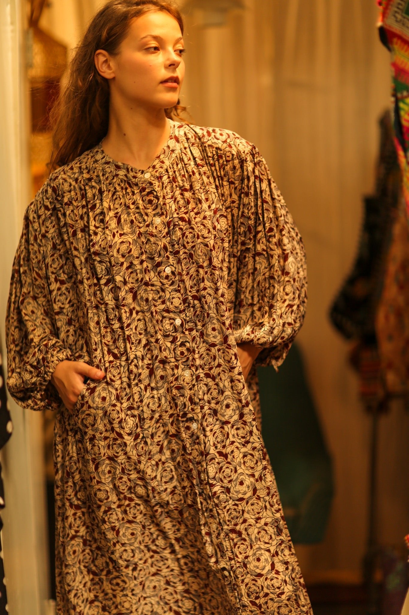 ELIZABETH SILK DRESS GREY FLORAL - MOMO STUDIO BERLIN - Berlin Concept Store - sustainable & ethical fashion