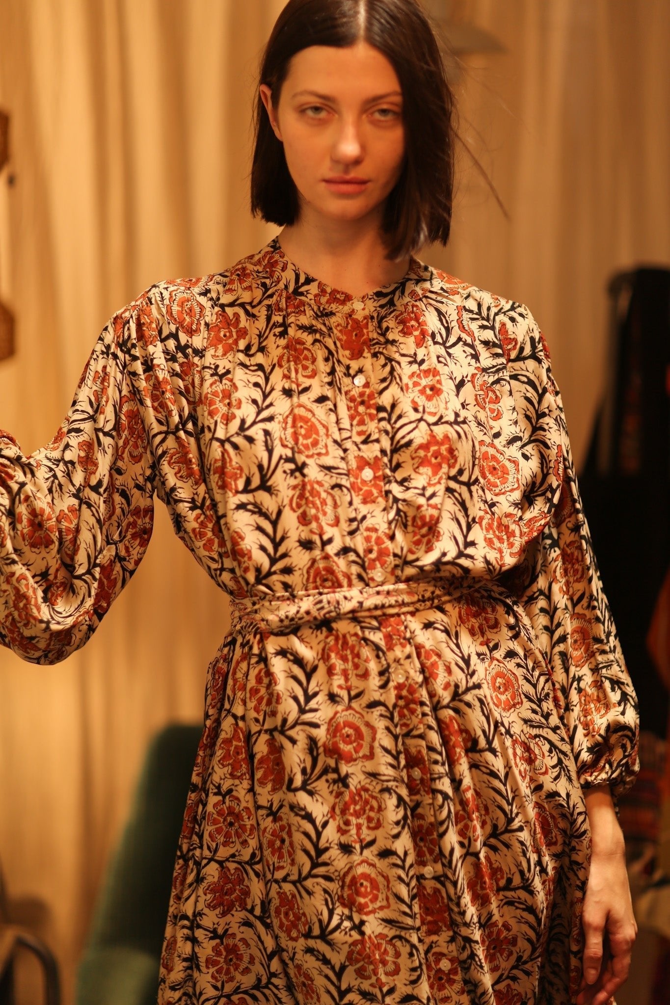 ELIZABETH SILK DRESS MUGHAL BLACK AND RED - MOMO STUDIO BERLIN - Berlin Concept Store - sustainable & ethical fashion