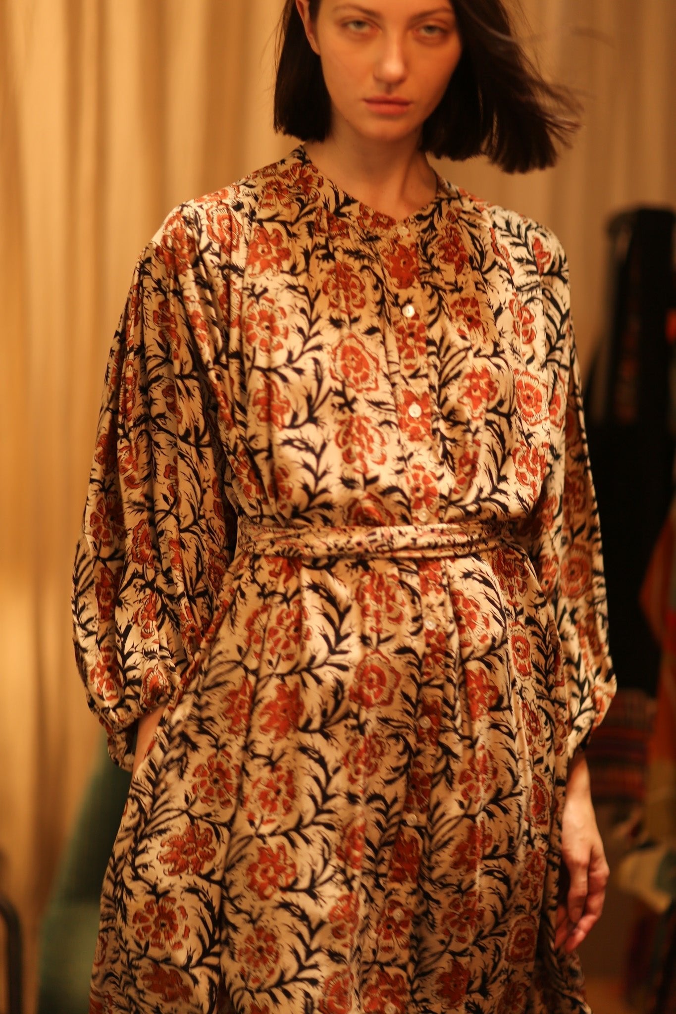 ELIZABETH SILK DRESS MUGHAL BLACK AND RED - MOMO STUDIO BERLIN - Berlin Concept Store - sustainable & ethical fashion