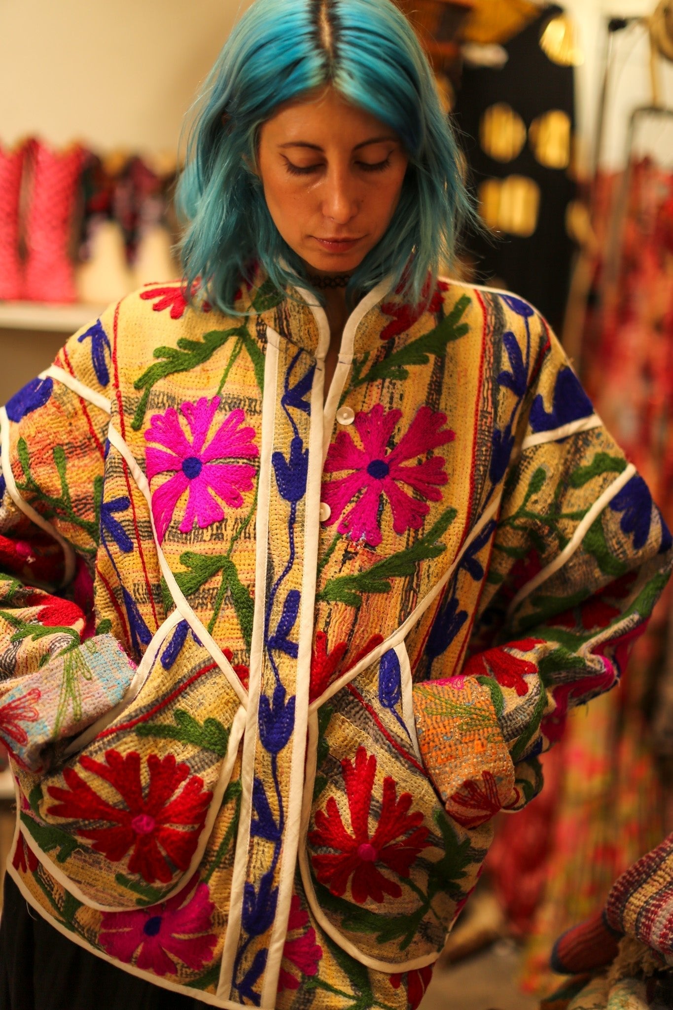 EMBROIDERED KANTHA JACKET AYLIN - MOMO STUDIO BERLIN - Berlin Concept Store - sustainable & ethical fashion