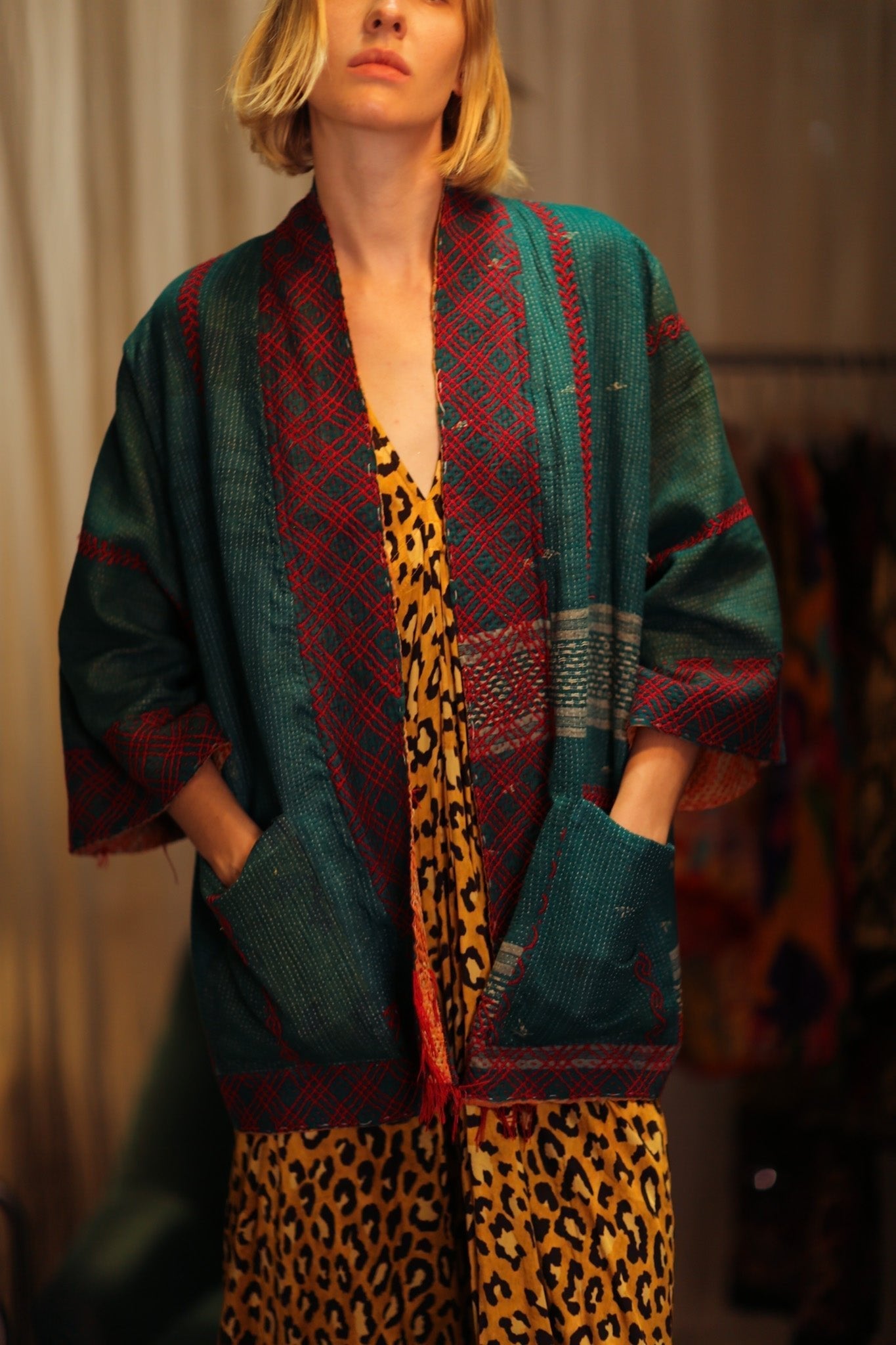 EMBROIDERED KANTHA KIMONO MONTY FOREST GREEN - MOMO STUDIO BERLIN - Berlin Concept Store - sustainable & ethical fashion