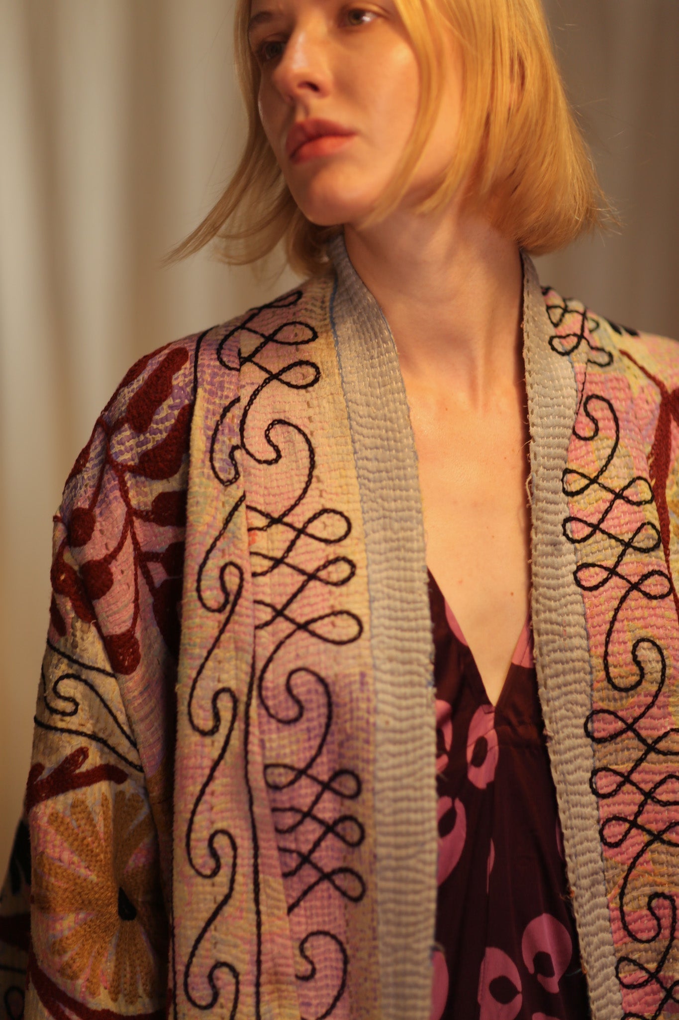 EMBROIDERED KANTHA KIMONO MONTY RED WINE - MOMO STUDIO BERLIN - Berlin Concept Store - sustainable & ethical fashion