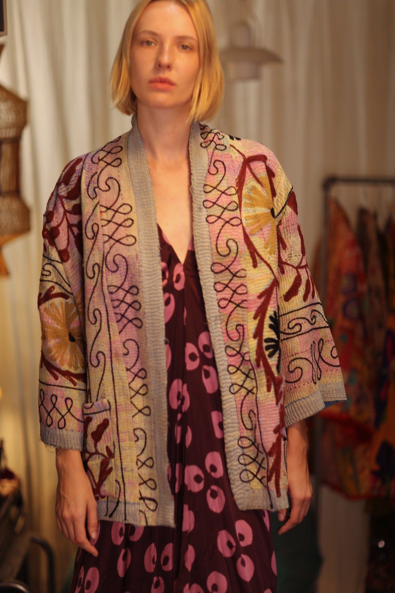 EMBROIDERED KANTHA KIMONO MONTY RED WINE - MOMO STUDIO BERLIN - Berlin Concept Store - sustainable & ethical fashion