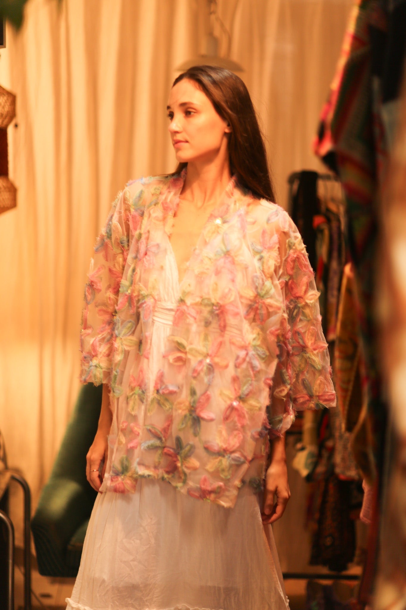 FEATHER FRILL SHORT KIMONO LORILA - MOMO STUDIO BERLIN - Berlin Concept Store - sustainable & ethical fashion