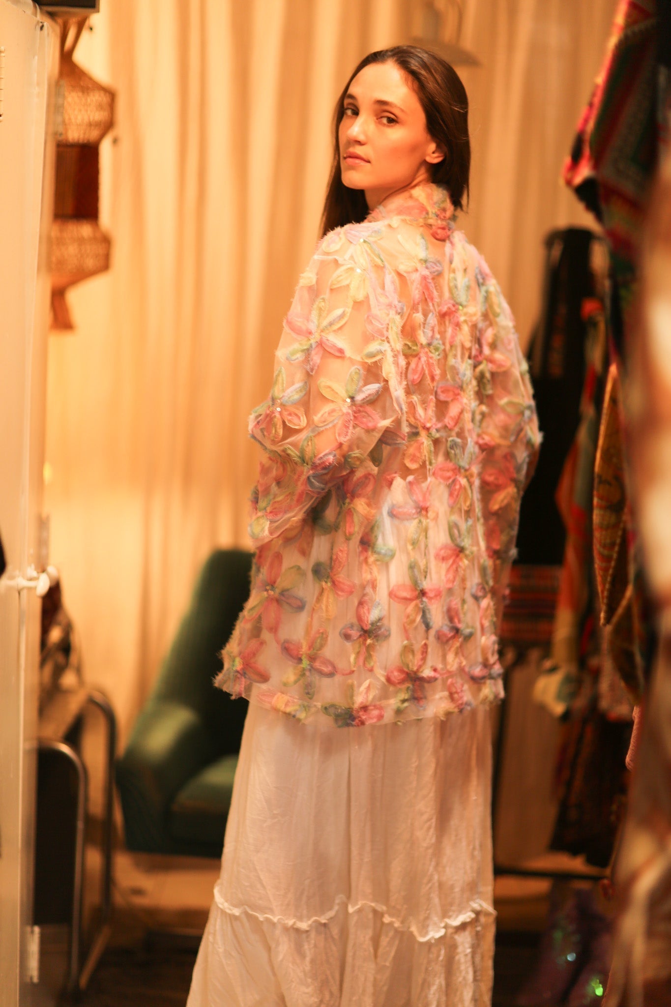 FEATHER FRILL SHORT KIMONO LORILA - MOMO STUDIO BERLIN - Berlin Concept Store - sustainable & ethical fashion