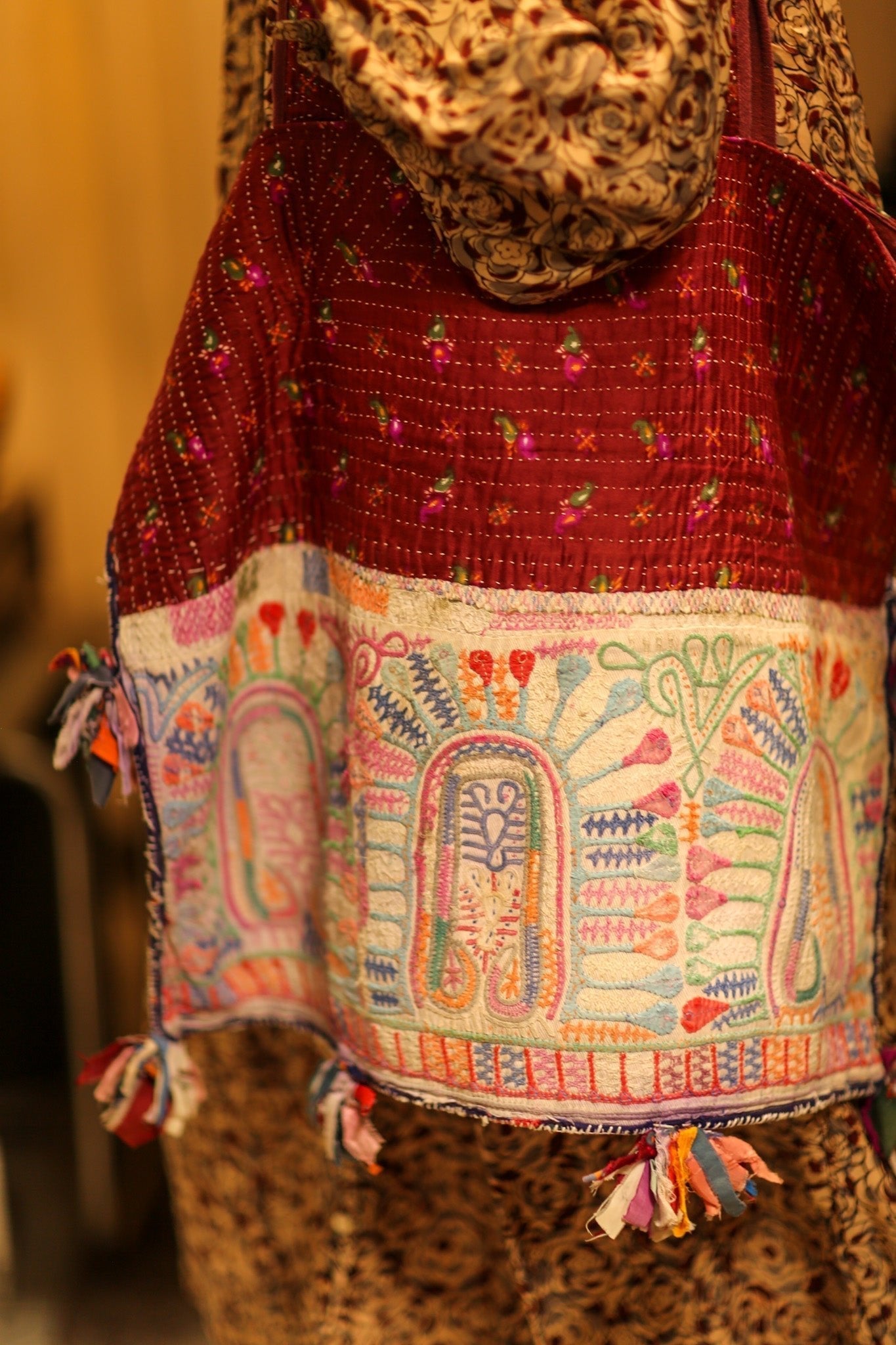 FIONA EMBROIDERED PATCHWORK BAG - MOMO STUDIO BERLIN - Berlin Concept Store - sustainable & ethical fashion