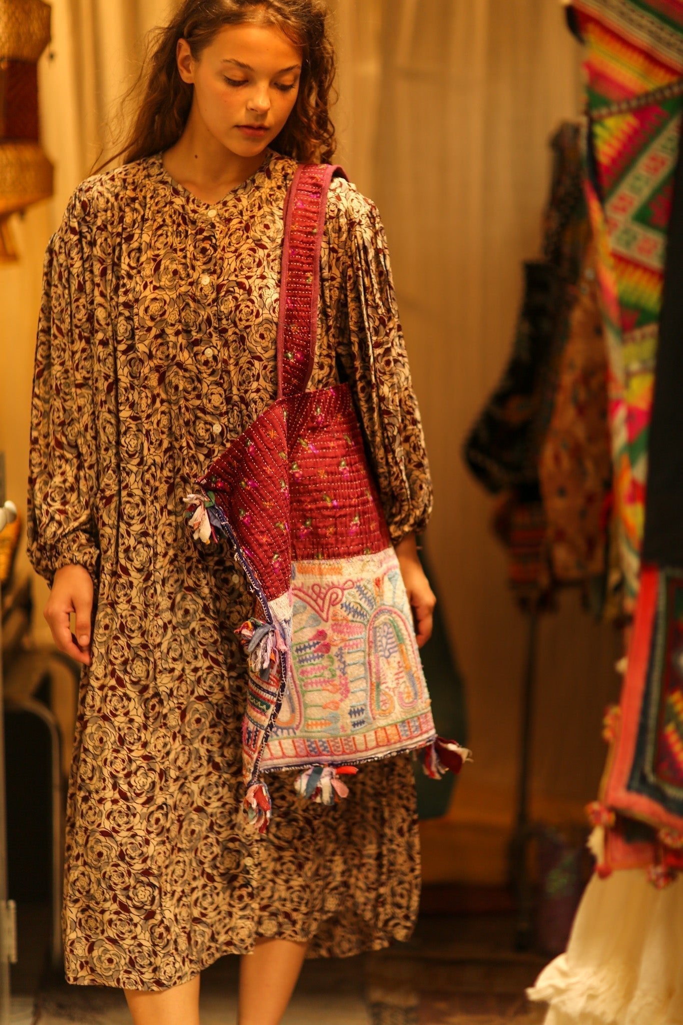 FIONA EMBROIDERED PATCHWORK BAG - MOMO STUDIO BERLIN - Berlin Concept Store - sustainable & ethical fashion