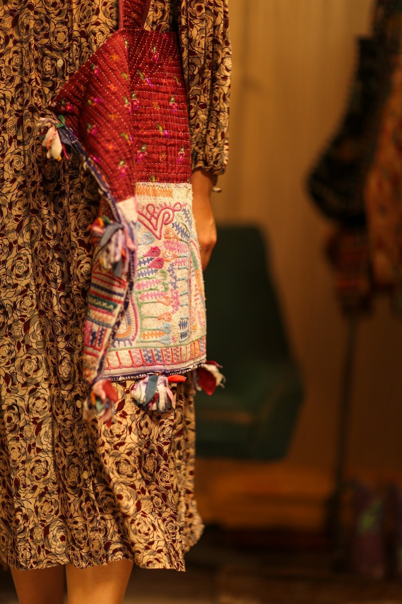 FIONA EMBROIDERED PATCHWORK BAG - MOMO STUDIO BERLIN - Berlin Concept Store - sustainable & ethical fashion
