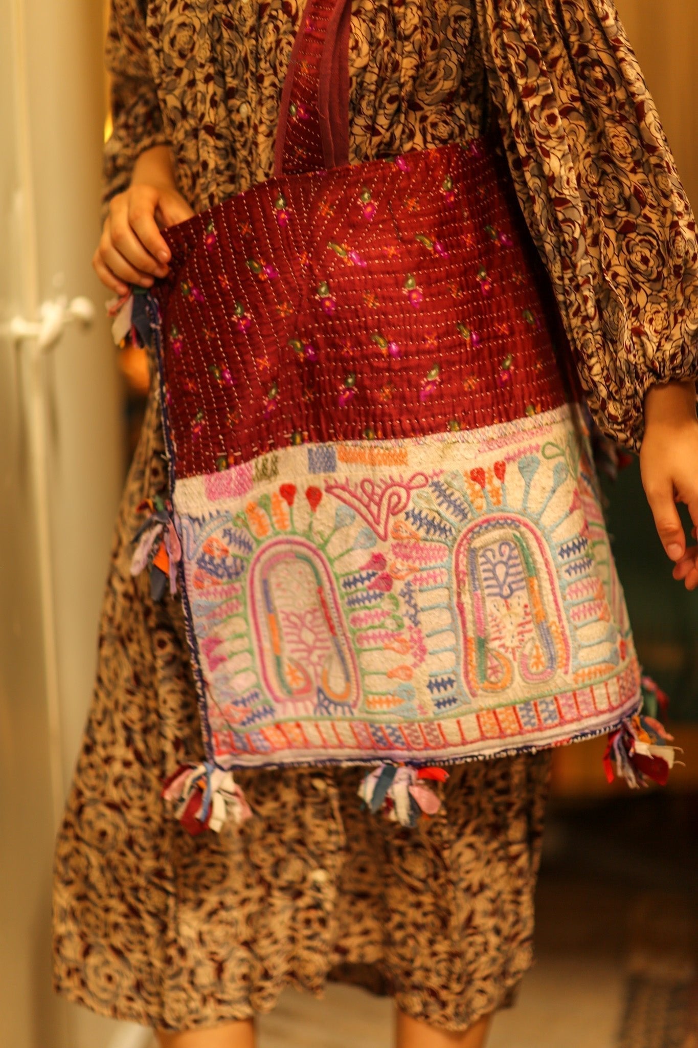 FIONA EMBROIDERED PATCHWORK BAG - MOMO STUDIO BERLIN - Berlin Concept Store - sustainable & ethical fashion