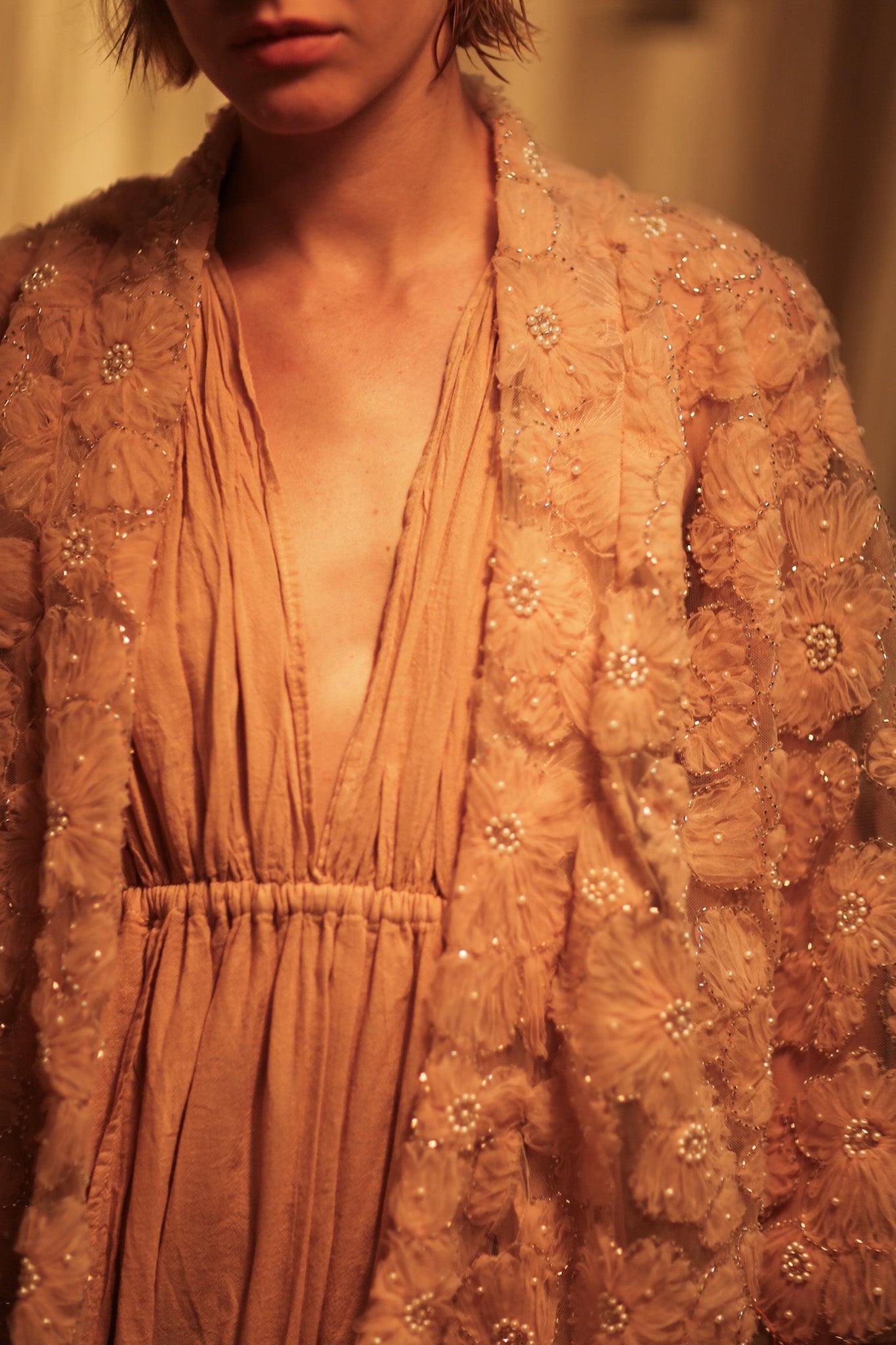 FLO SEQUINED EMBROIDERED SHORT KIMONO PASTEL PINK - MOMO STUDIO BERLIN - Berlin Concept Store - sustainable & ethical fashion