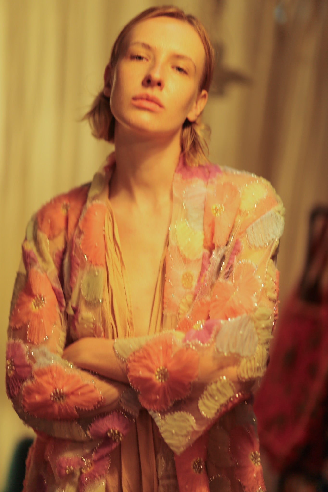 FLO SEQUINED EMBROIDERED SHORT KIMONO PINK - MOMO STUDIO BERLIN - Berlin Concept Store - sustainable & ethical fashion