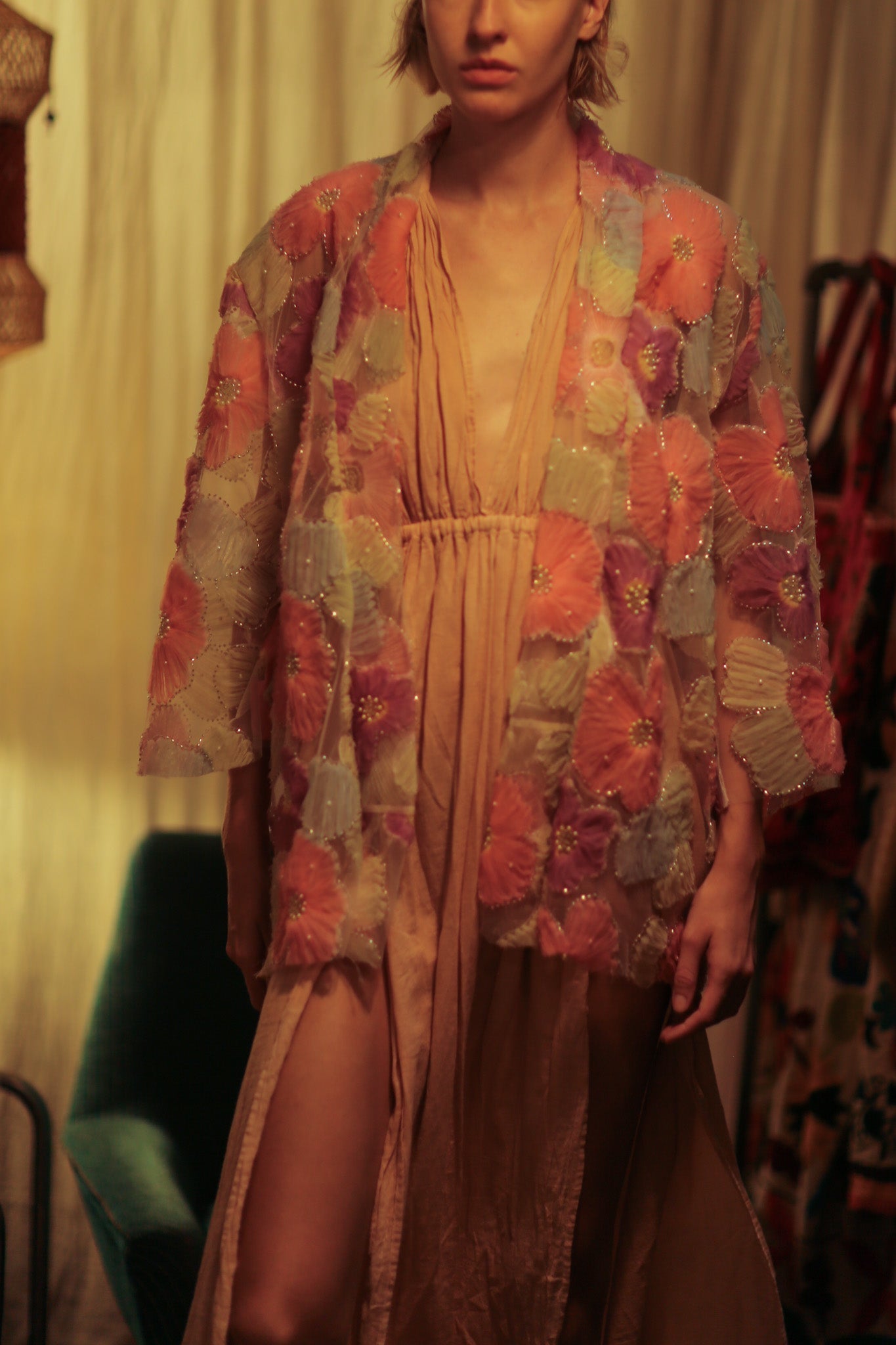 FLO SEQUINED EMBROIDERED SHORT KIMONO PINK - MOMO STUDIO BERLIN - Berlin Concept Store - sustainable & ethical fashion