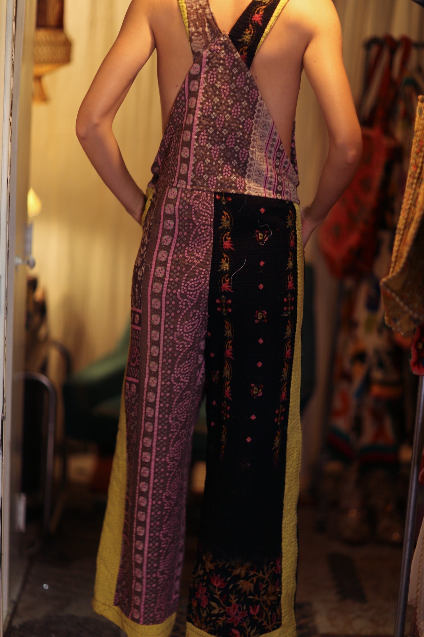 FREYA EMBROIDERED KANTHA DUNGAREES GRAPES - MOMO STUDIO BERLIN - Berlin Concept Store - sustainable & ethical fashion