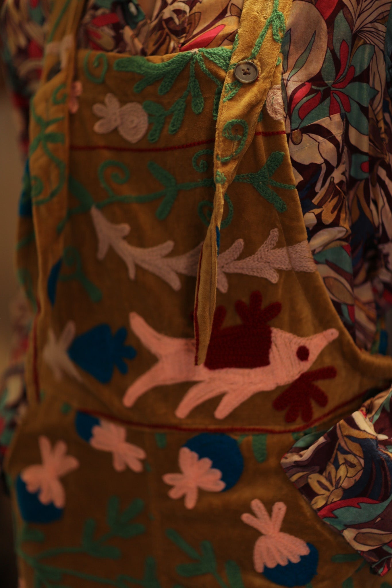 FREYA EMBROIDERED OVERALL MUSTARD - MOMO STUDIO BERLIN - Berlin Concept Store - sustainable & ethical fashion