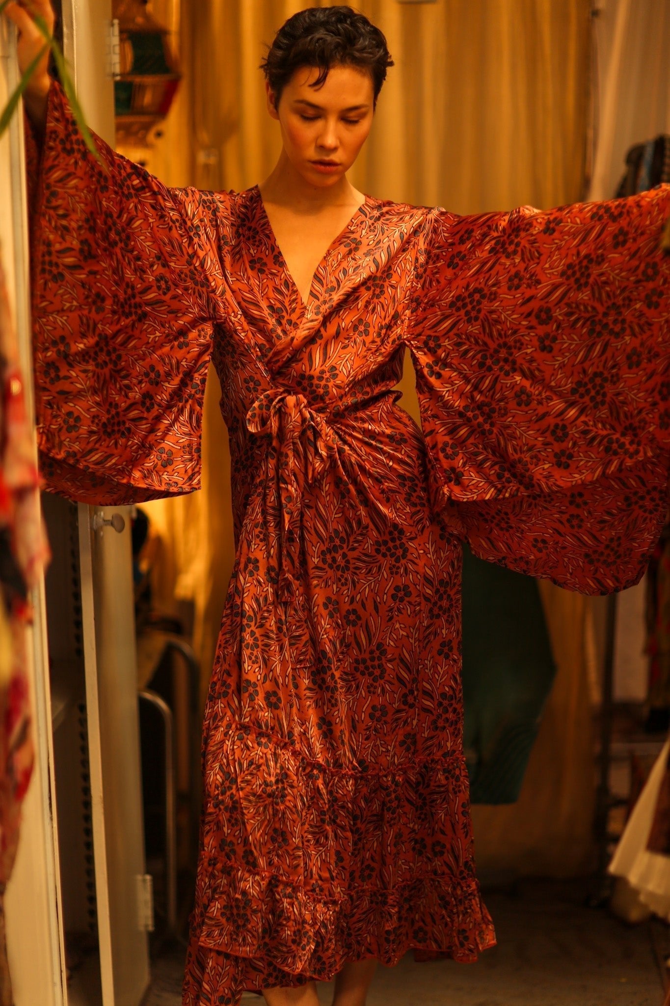 HAND BLOCK PRINT SILK KIMONO PINA - MOMO STUDIO BERLIN - Berlin Concept Store - sustainable & ethical fashion
