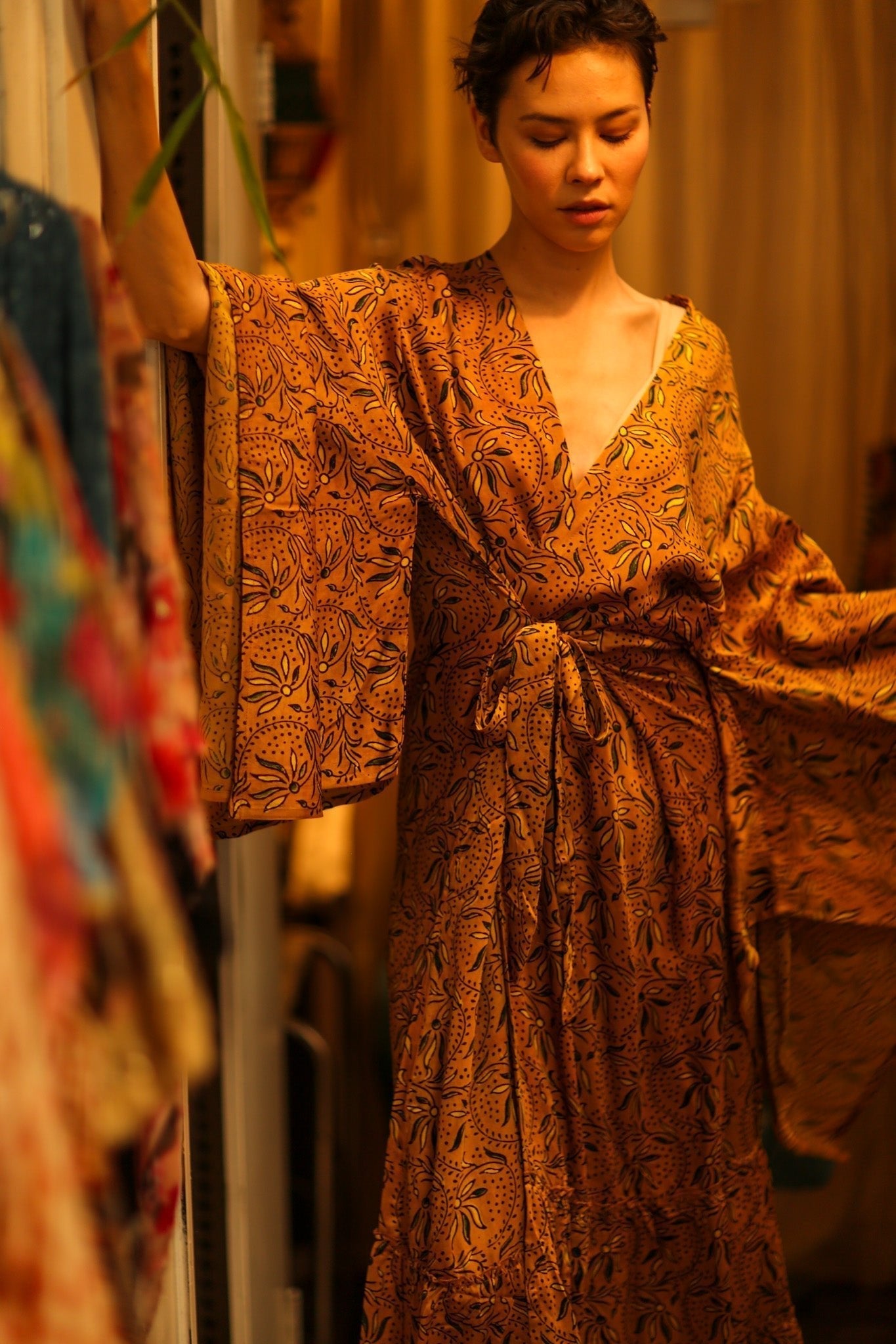HAND BLOCK PRINT SILK XXL WING KIMONO - MOMO STUDIO BERLIN - Berlin Concept Store - sustainable & ethical fashion