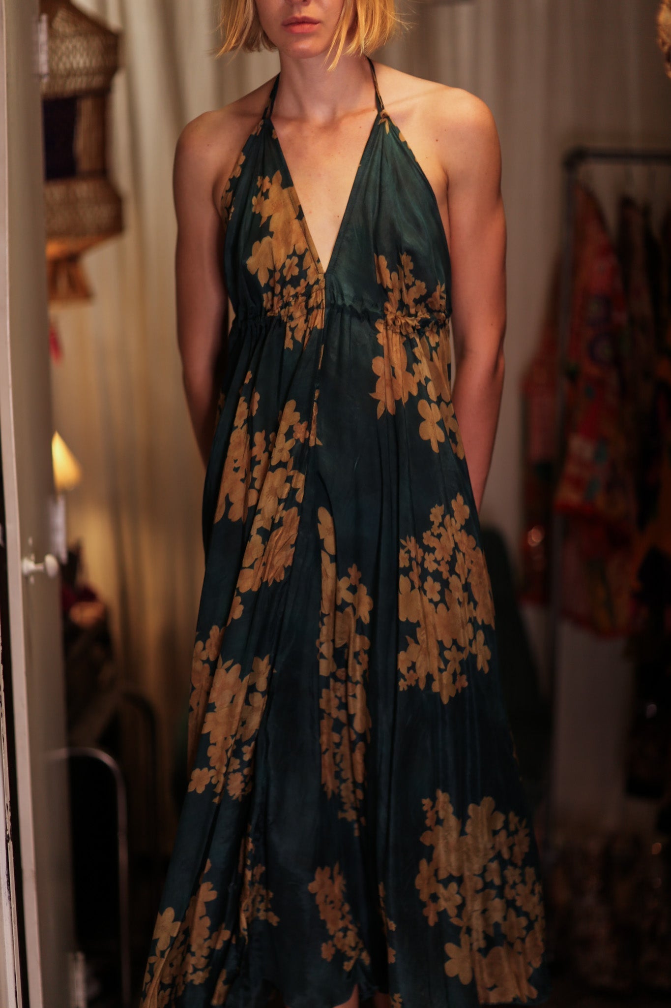 HANNAH SILK DRESS GOLDEN BOUQUET - MOMO STUDIO BERLIN - Berlin Concept Store - sustainable & ethical fashion