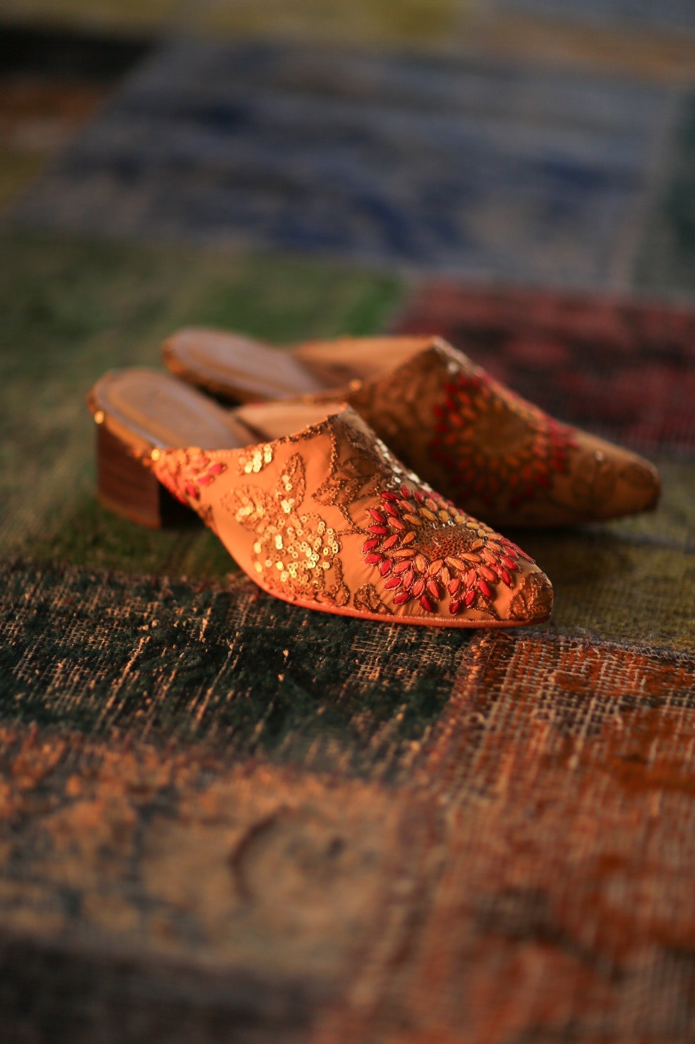 HEELED MULES SILK EMBROIDERED QUINA - MOMO STUDIO BERLIN - Berlin Concept Store - sustainable & ethical fashion