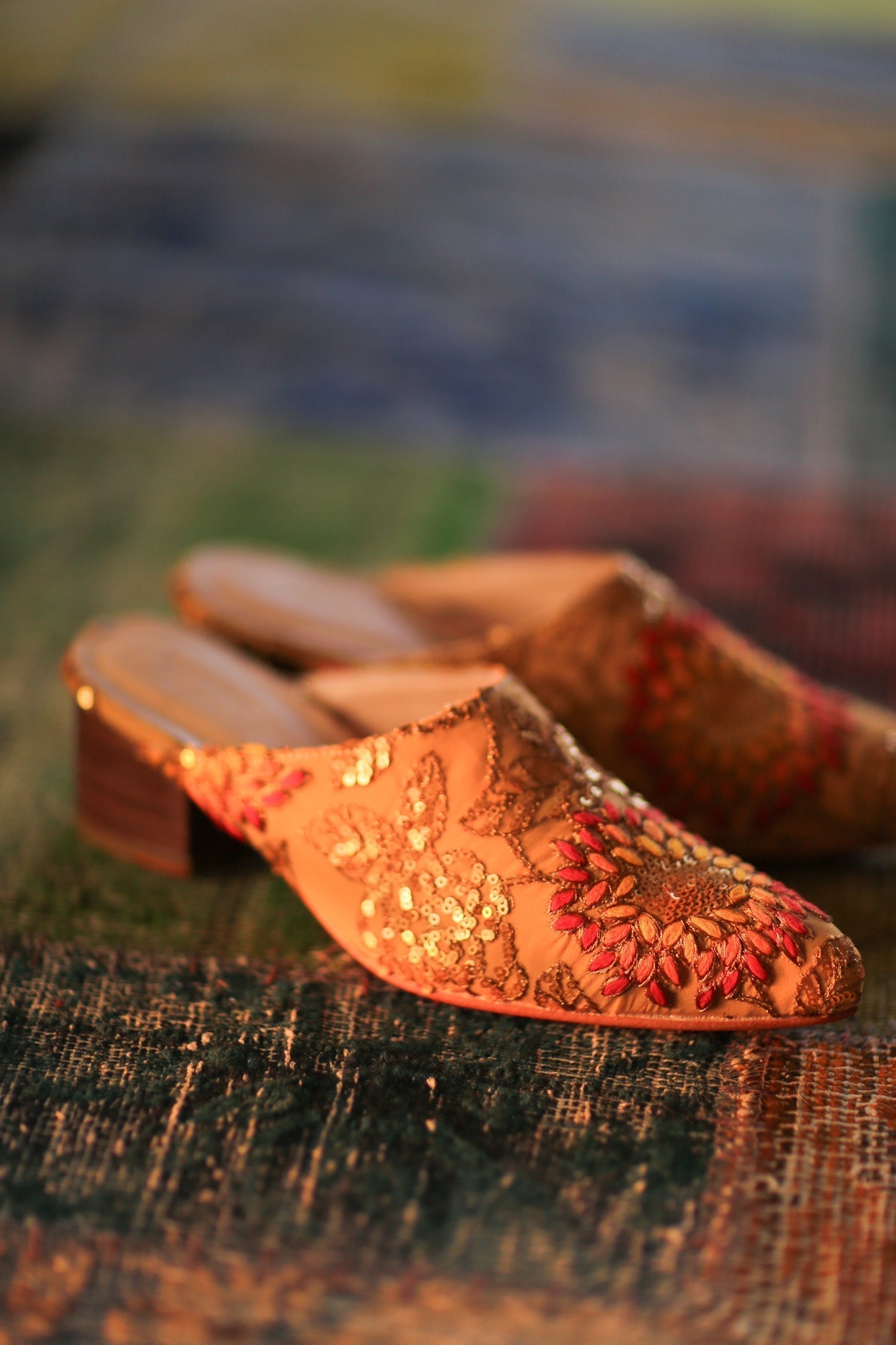 HEELED MULES SILK EMBROIDERED QUINA - MOMO STUDIO BERLIN - Berlin Concept Store - sustainable & ethical fashion