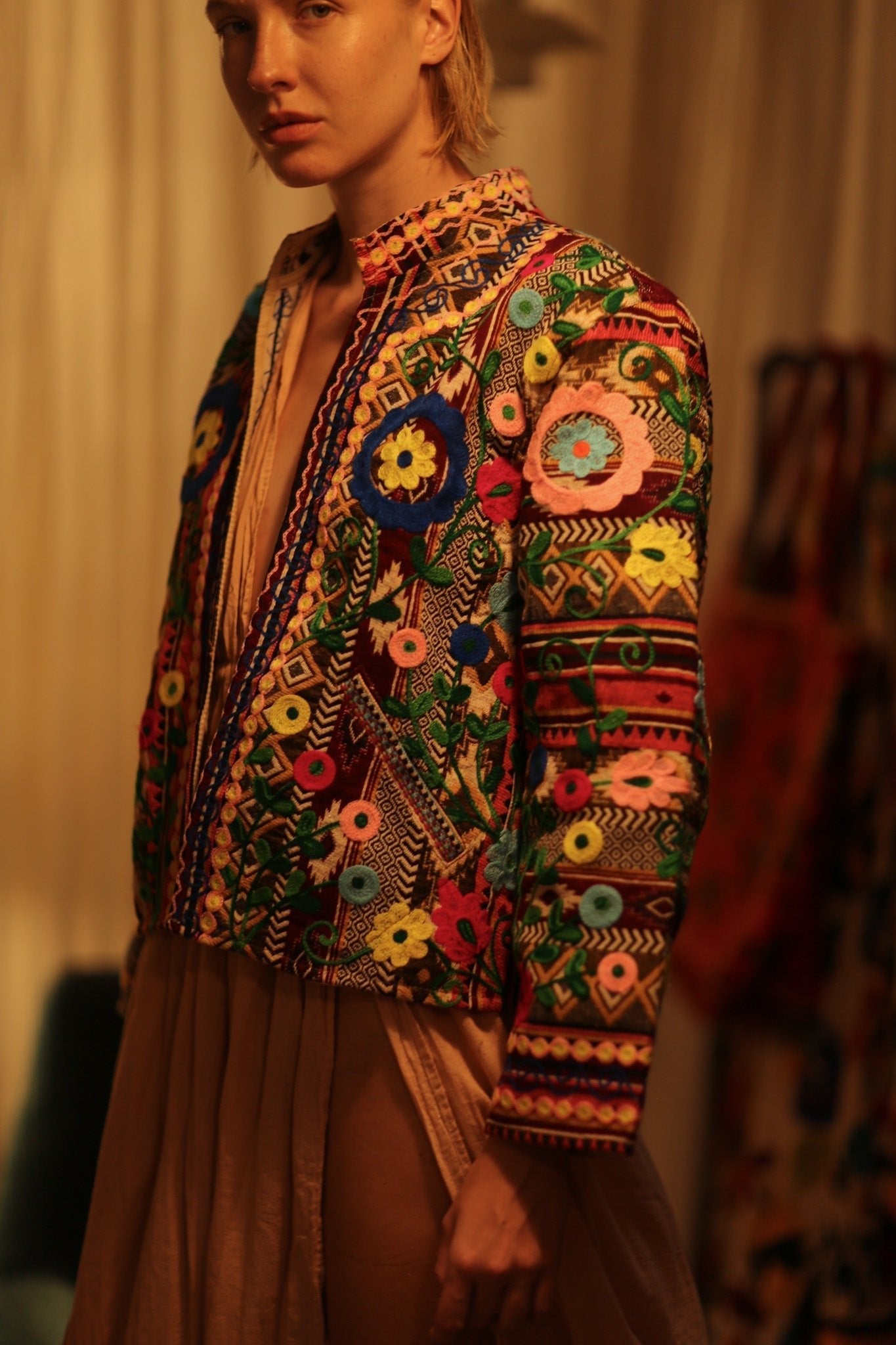 JACKET INGRID LORLY EMBROIDERED - MOMO STUDIO BERLIN - Berlin Concept Store - sustainable & ethical fashion