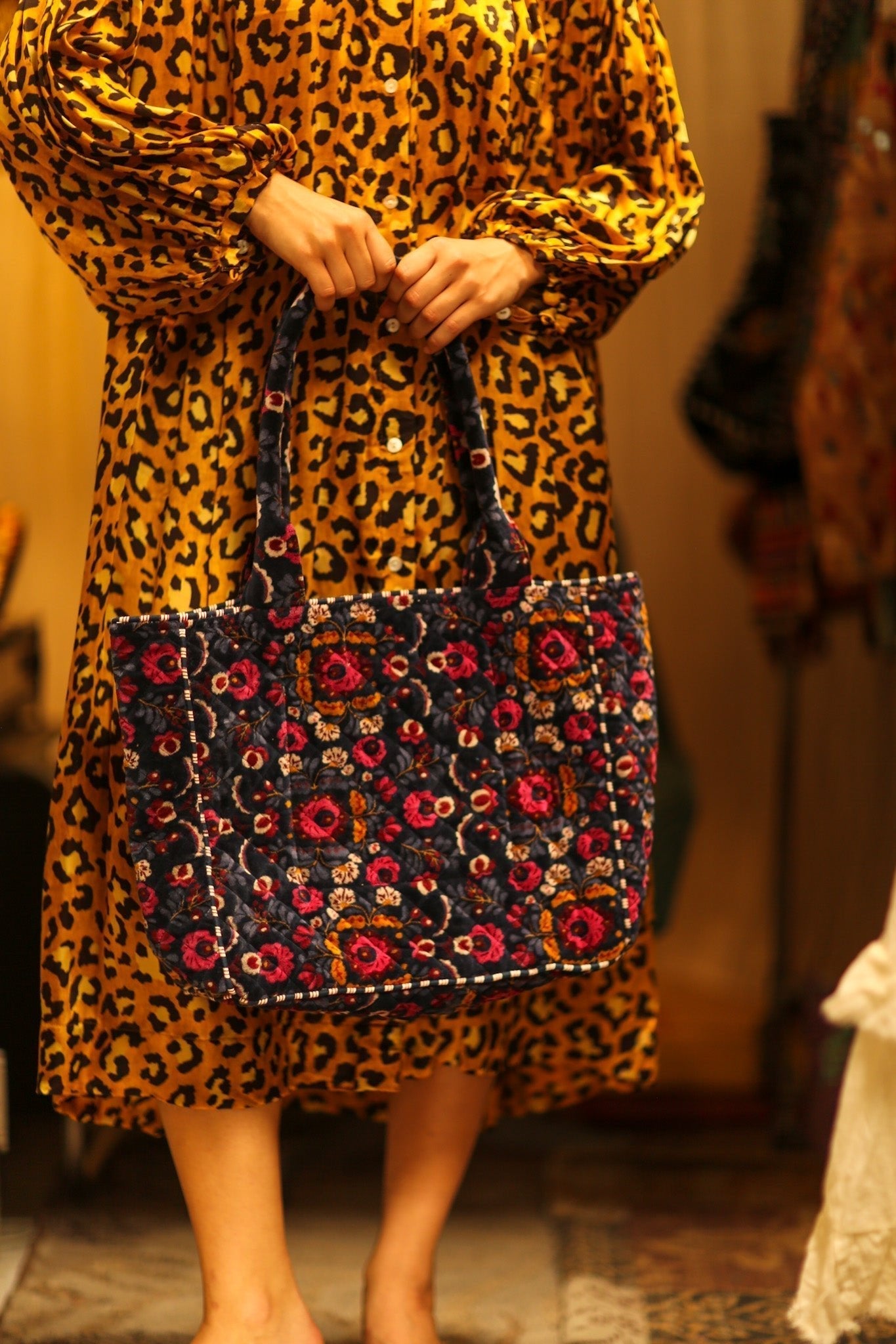 KALI VELVET BAG BOHO FLOWER M - MOMO STUDIO BERLIN - Berlin Concept Store - sustainable & ethical fashion