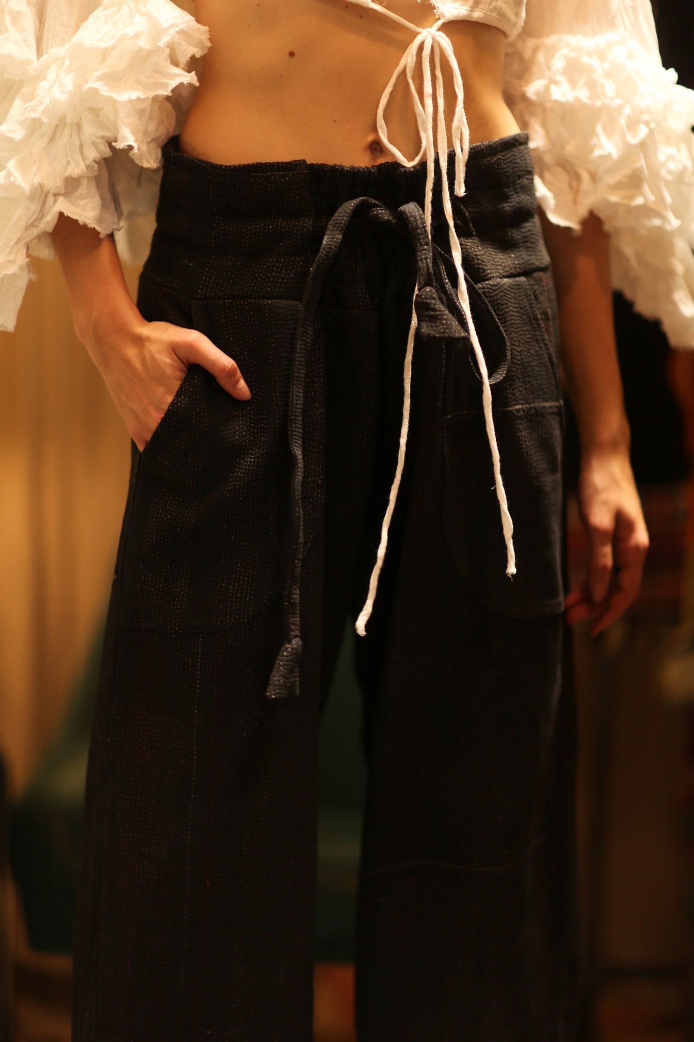 LENA KANTHA TROUSERS CHARCOAL - MOMO STUDIO BERLIN - Berlin Concept Store - sustainable & ethical fashion