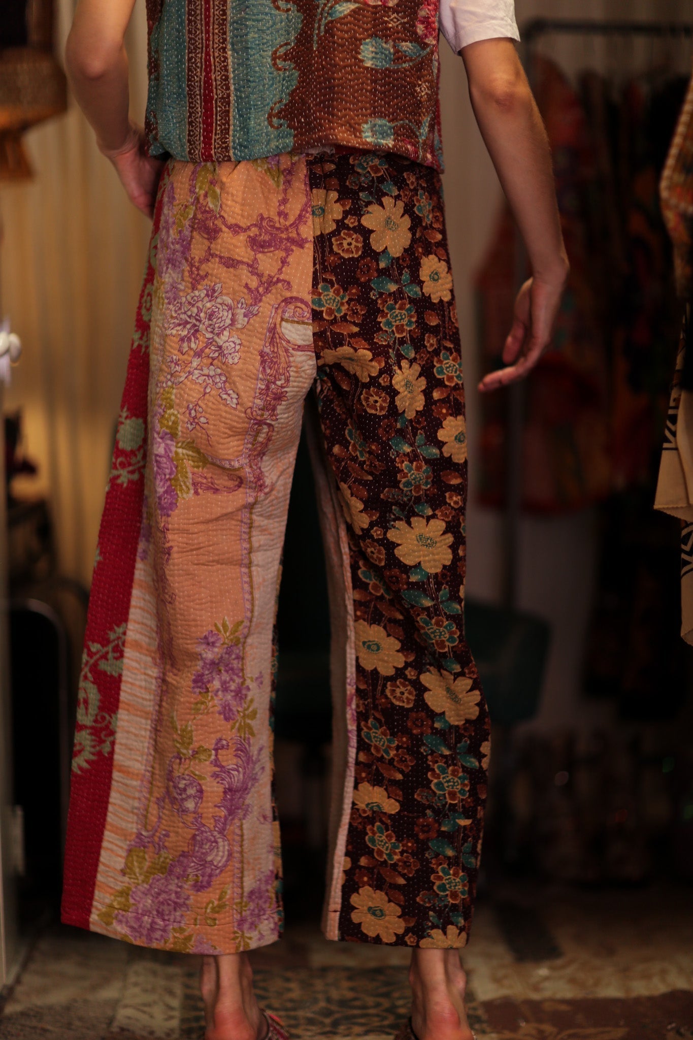 LENA KANTHA TROUSERS FLOWERS PATCHES - MOMO STUDIO BERLIN - Berlin Concept Store - sustainable & ethical fashion