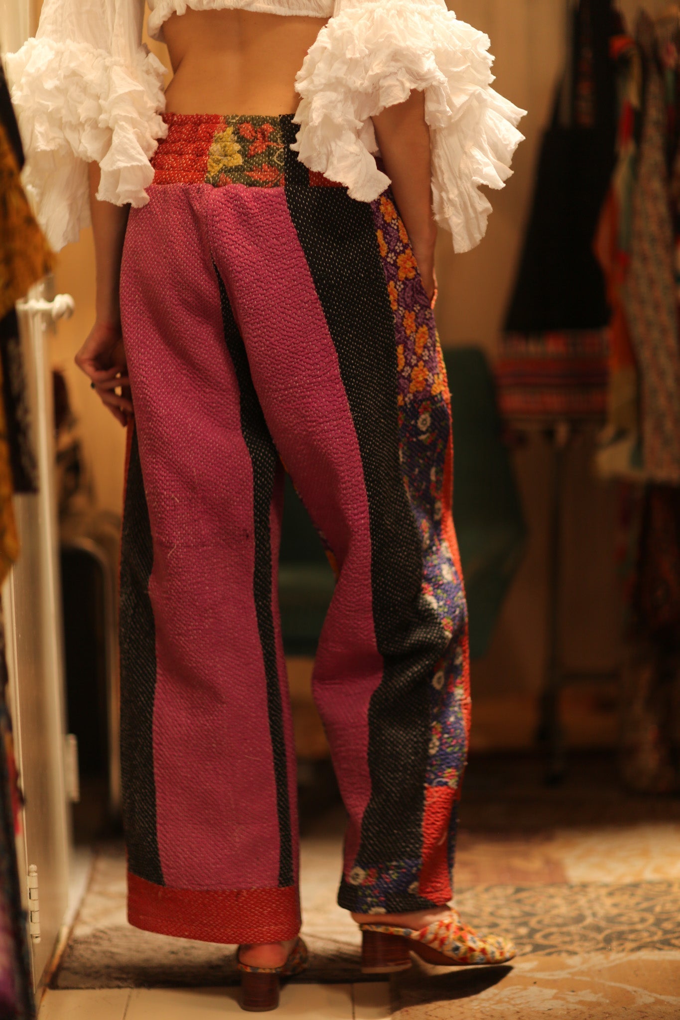 LENA KANTHA TROUSERS FUCHSIA AND FLOWERS - MOMO STUDIO BERLIN - Berlin Concept Store - sustainable & ethical fashion