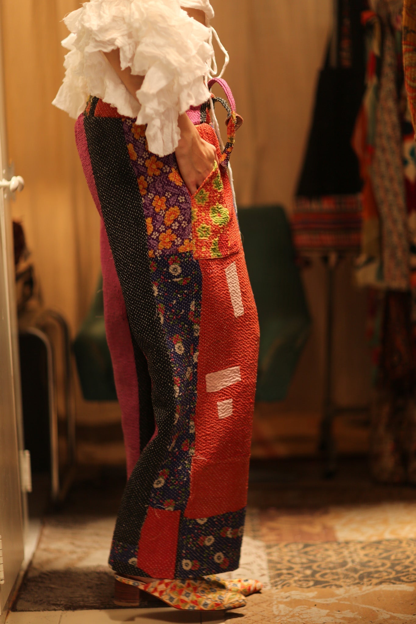 LENA KANTHA TROUSERS FUCHSIA AND FLOWERS - MOMO STUDIO BERLIN - Berlin Concept Store - sustainable & ethical fashion