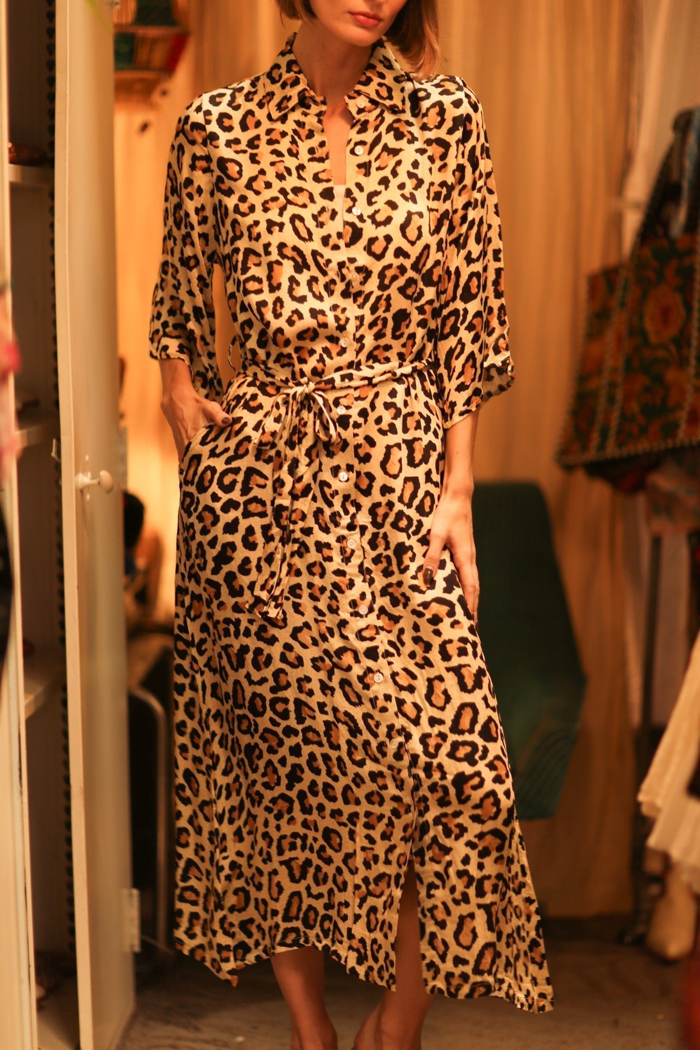 LEO PRINT BUTTON DRESS SERVGE - MOMO STUDIO BERLIN - Berlin Concept Store - sustainable & ethical fashion