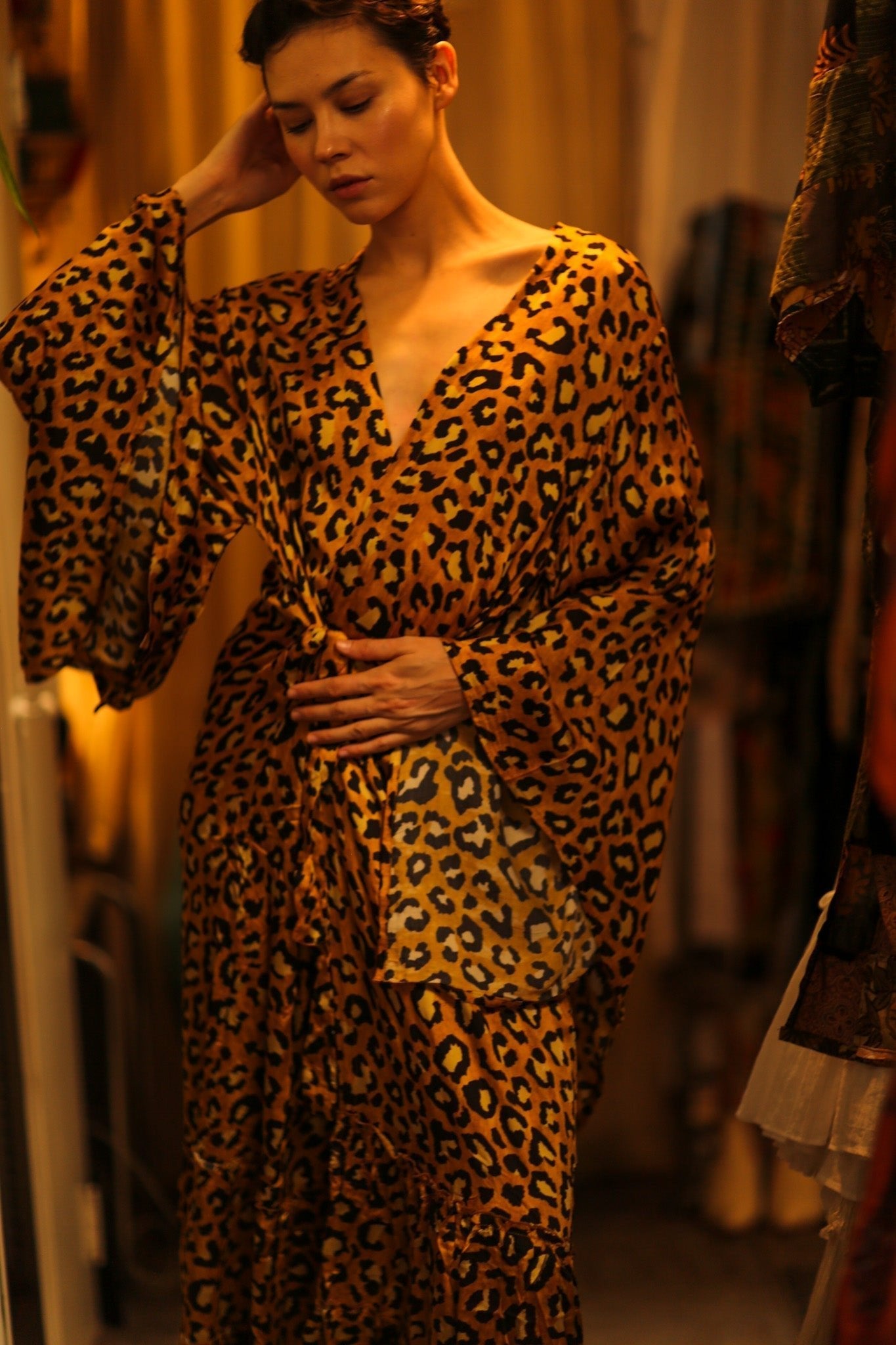 LEO PRINT XXL WING KIMONO HILA - MOMO STUDIO BERLIN - Berlin Concept Store - sustainable & ethical fashion