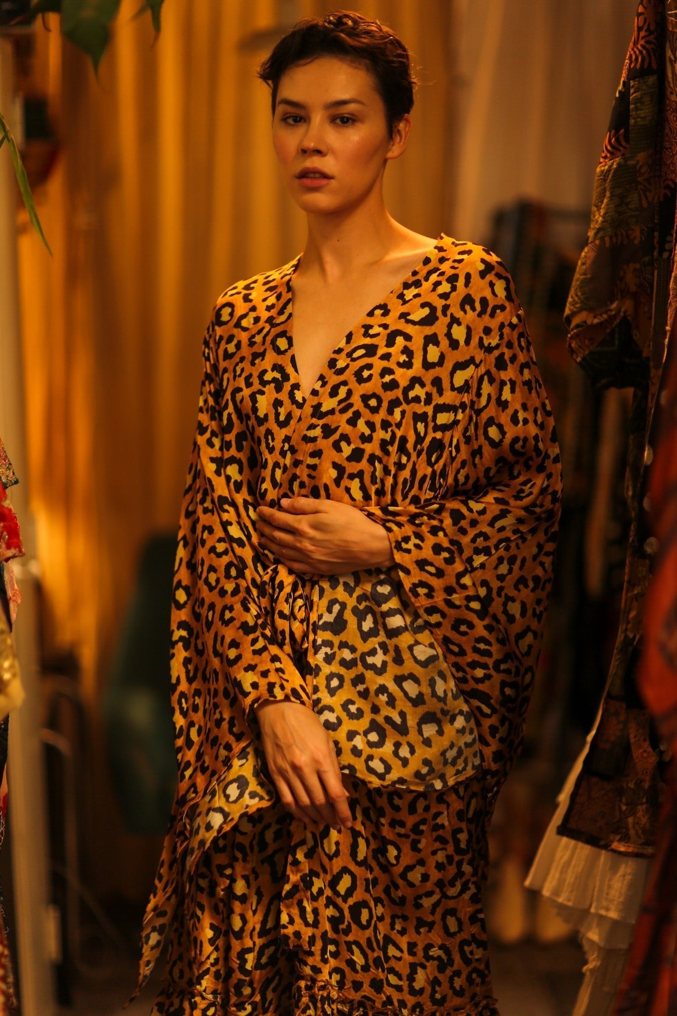 LEO PRINT XXL WING KIMONO HILA - MOMO STUDIO BERLIN - Berlin Concept Store - sustainable & ethical fashion