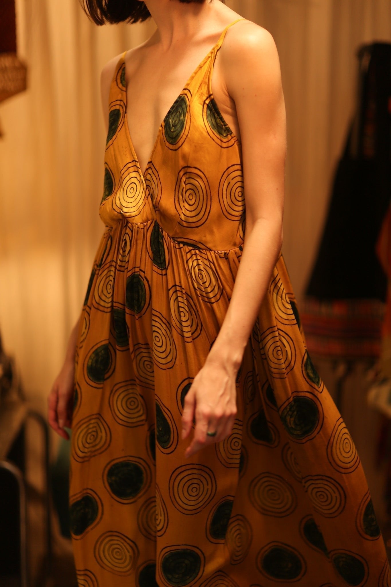 LILY SILK DRESS MUSTARD YO - YO - MOMO STUDIO BERLIN - Berlin Concept Store - sustainable & ethical fashion