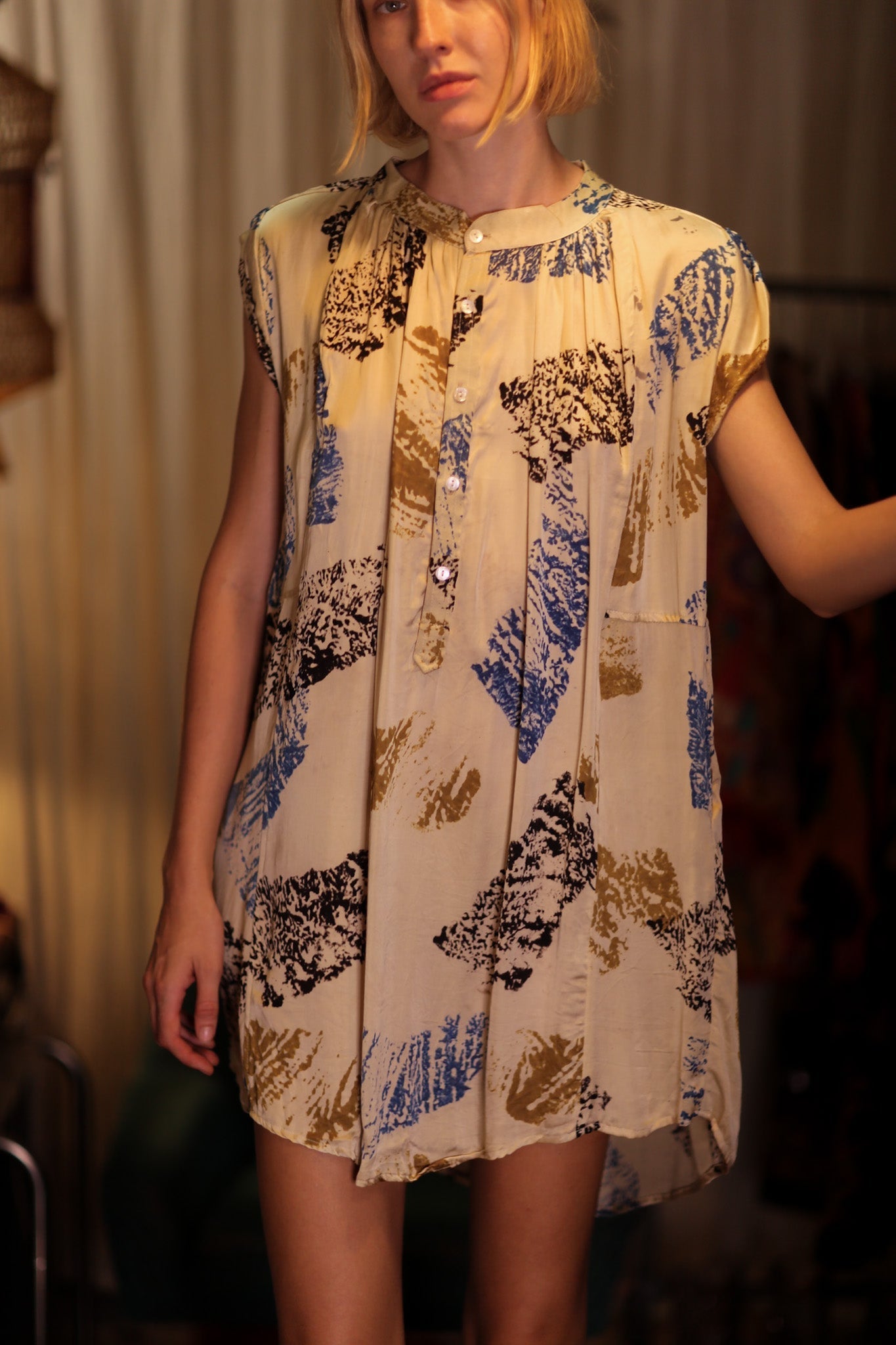 MARY SILK DRESS WHITE ARTIST - MOMO STUDIO BERLIN - Berlin Concept Store - sustainable & ethical fashion