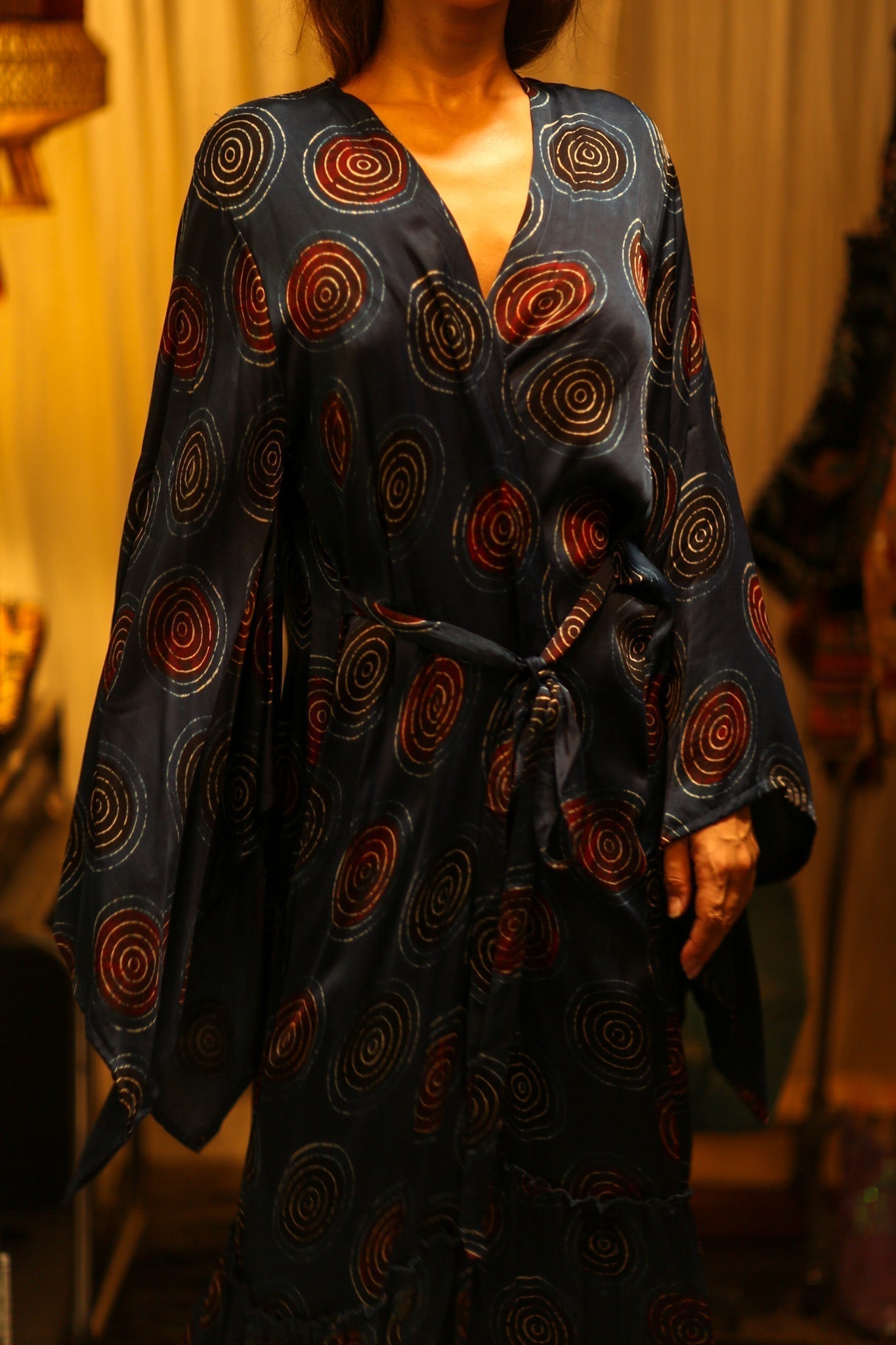 PINA SILK KIMONO BLUE CIRLE - MOMO STUDIO BERLIN - Berlin Concept Store - sustainable & ethical fashion