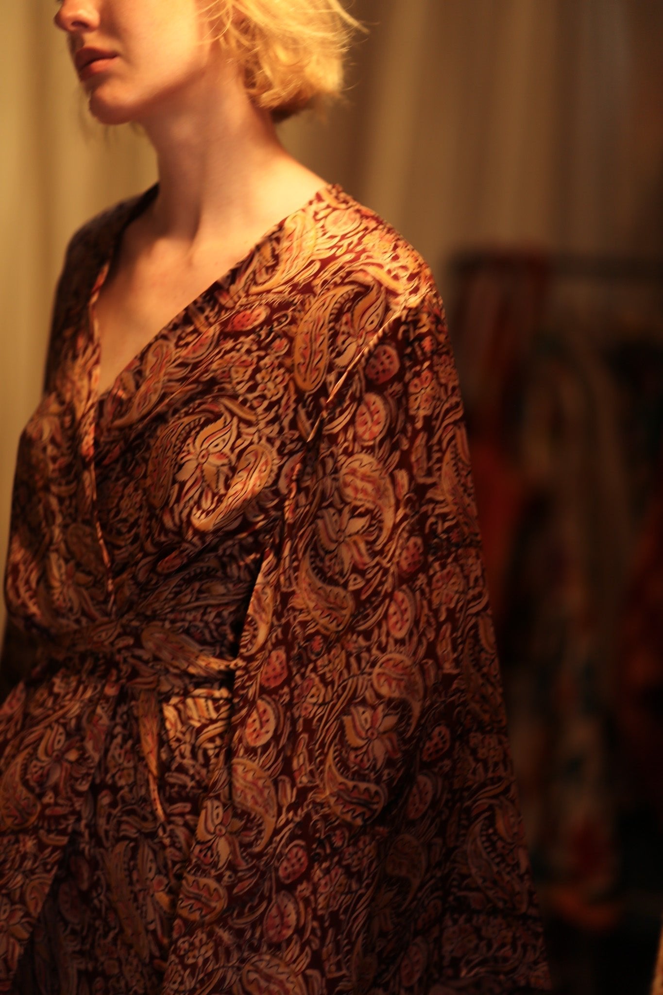 PINA SILK KIMONO CARNIVORE RED - MOMO STUDIO BERLIN - Berlin Concept Store - sustainable & ethical fashion