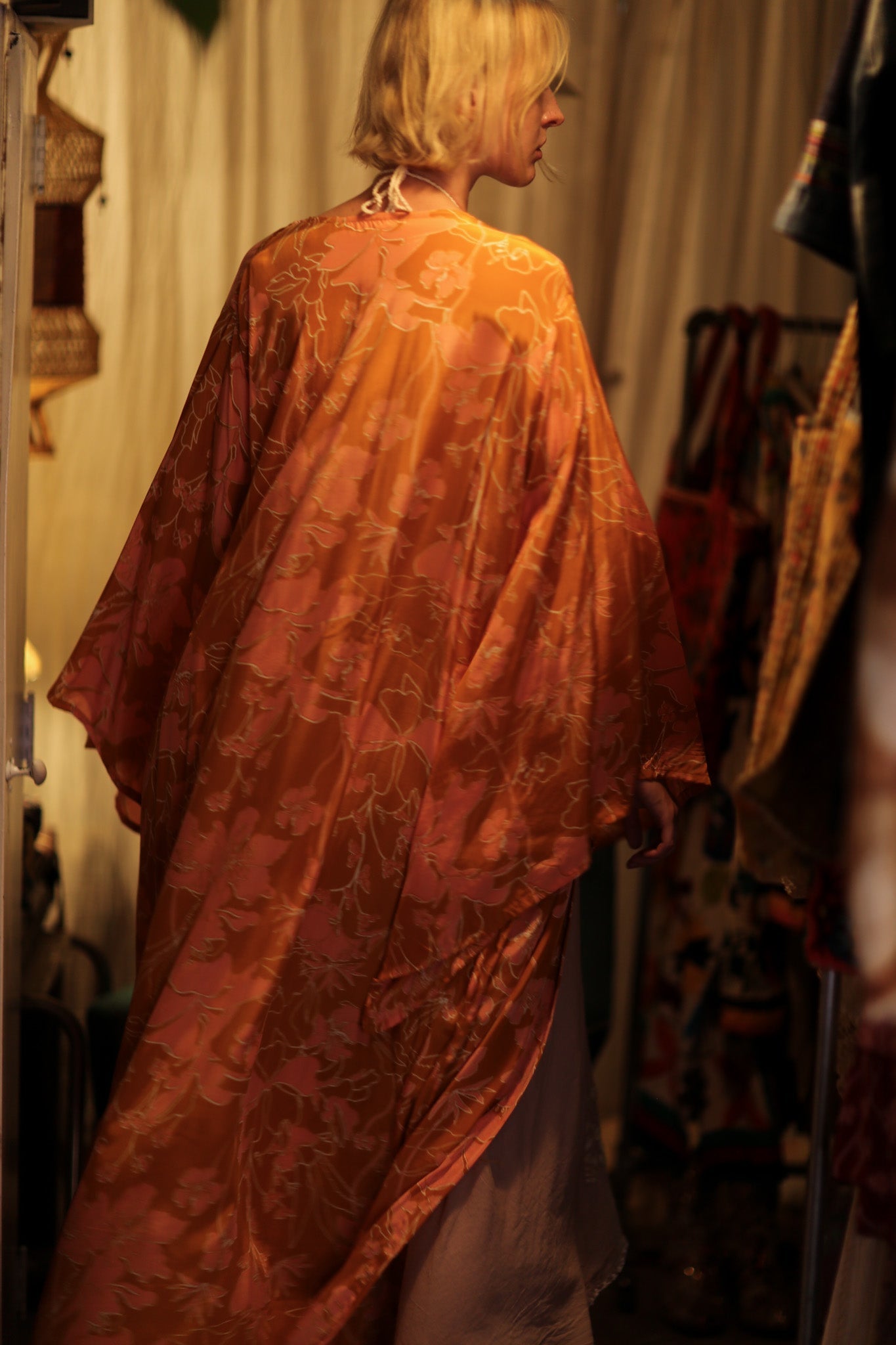 PINA SILK KIMONO ORANGE FLOWER - MOMO STUDIO BERLIN - Berlin Concept Store - sustainable & ethical fashion