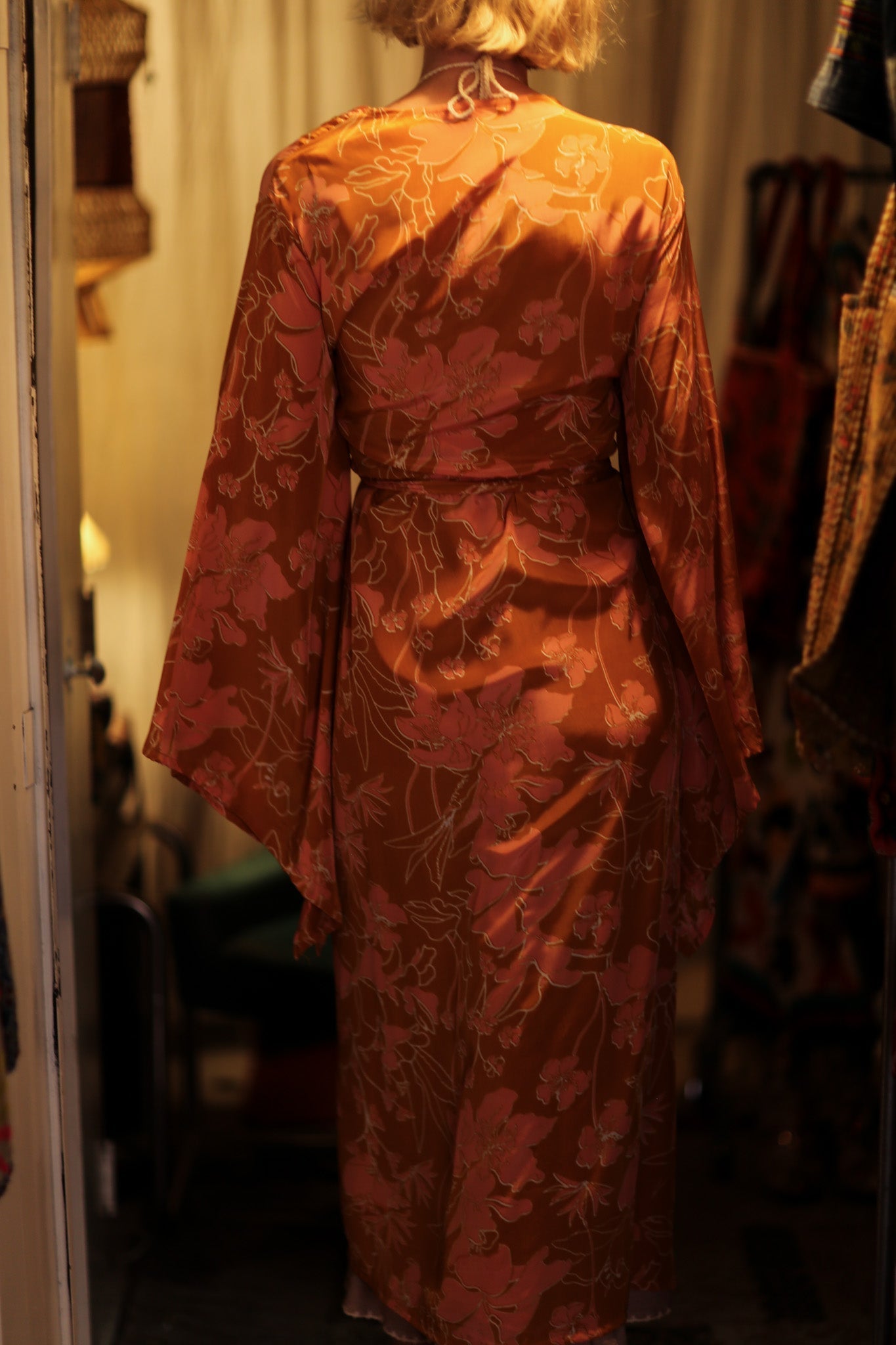 PINA SILK KIMONO ORANGE FLOWER - MOMO STUDIO BERLIN - Berlin Concept Store - sustainable & ethical fashion